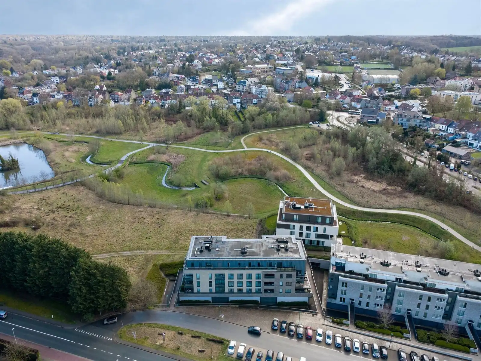 Prachtige penthouse met 3 slaapkamers en dubbel terras foto 26