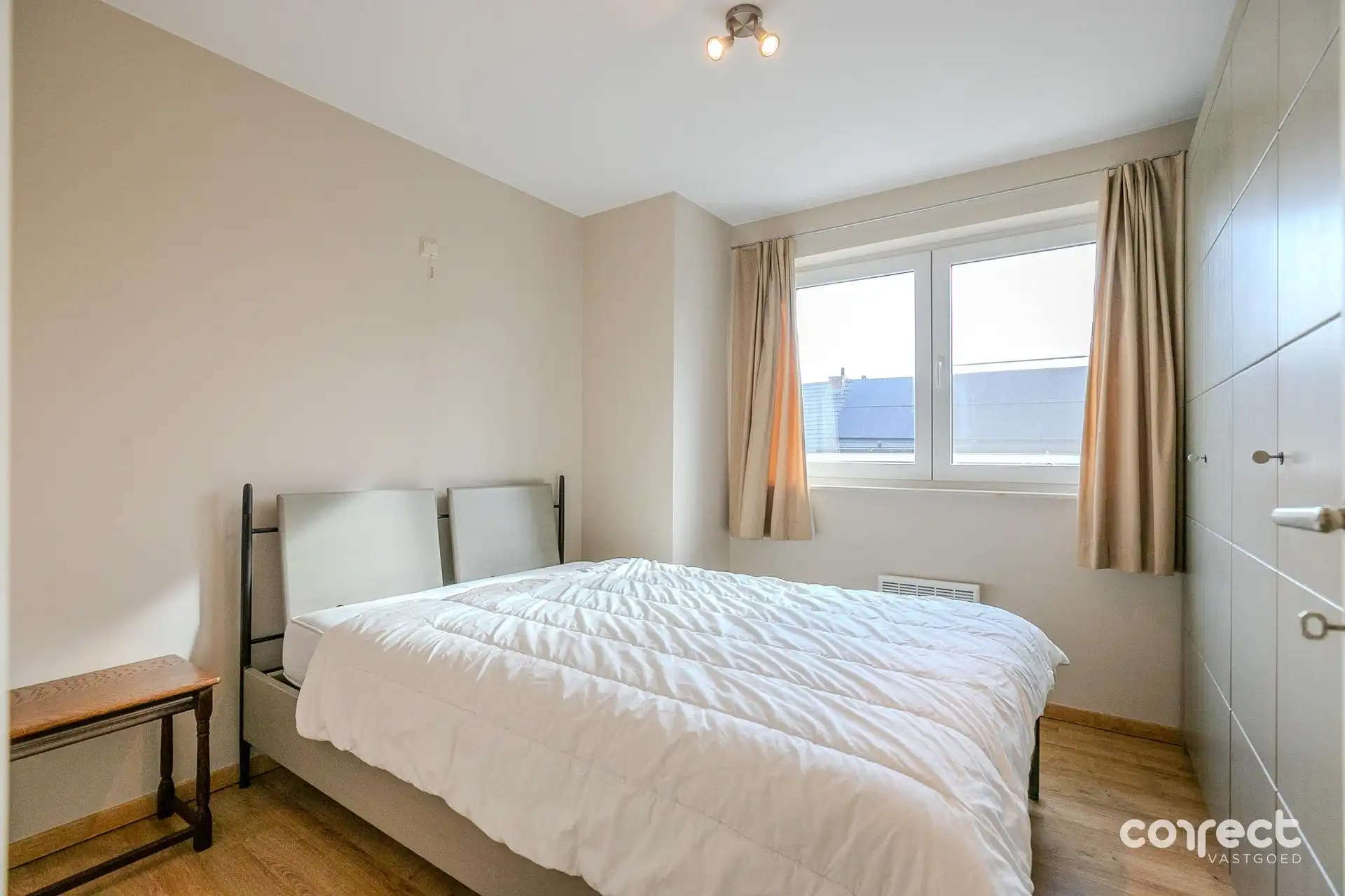 Instapklaar appartement met 2 slaapkamers en terras. foto 7