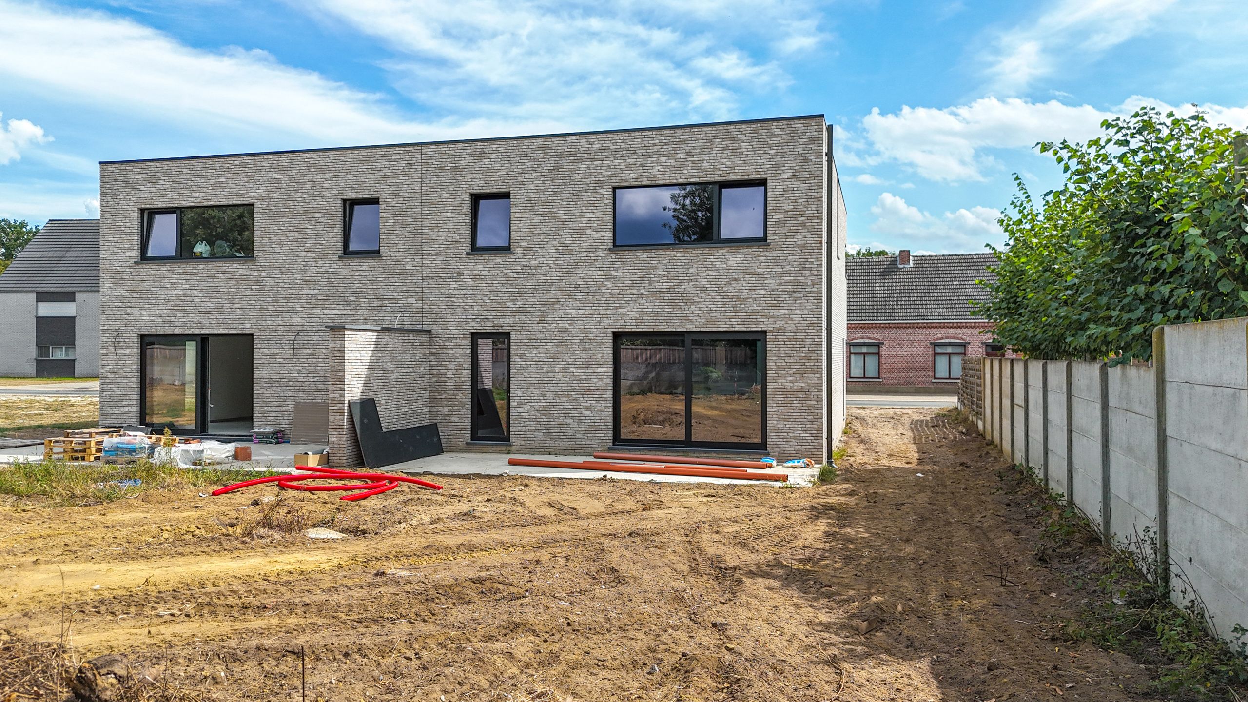 Nieuwbouw casco woning van 187m² met 4 slpks en ruime tuin! foto 10