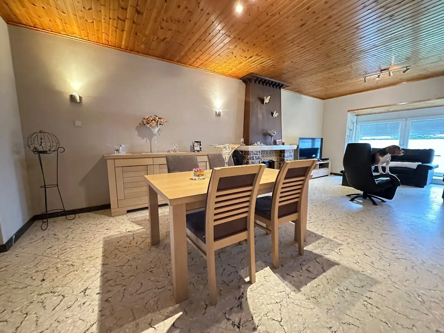 Ruime half open bebouwing met tuin en 3 slaapkamers in Tongeren-Borgloon. foto 3