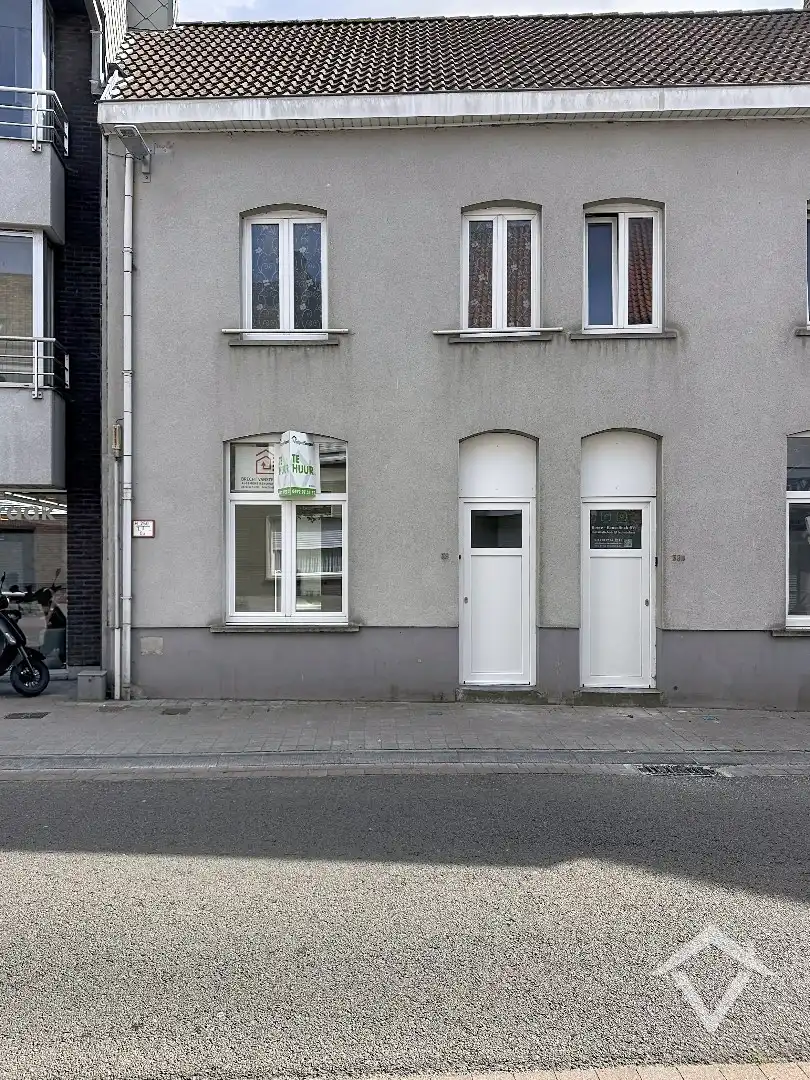 Instapklare woning met 3 slaapkamers en tuin te Gistel  foto 17