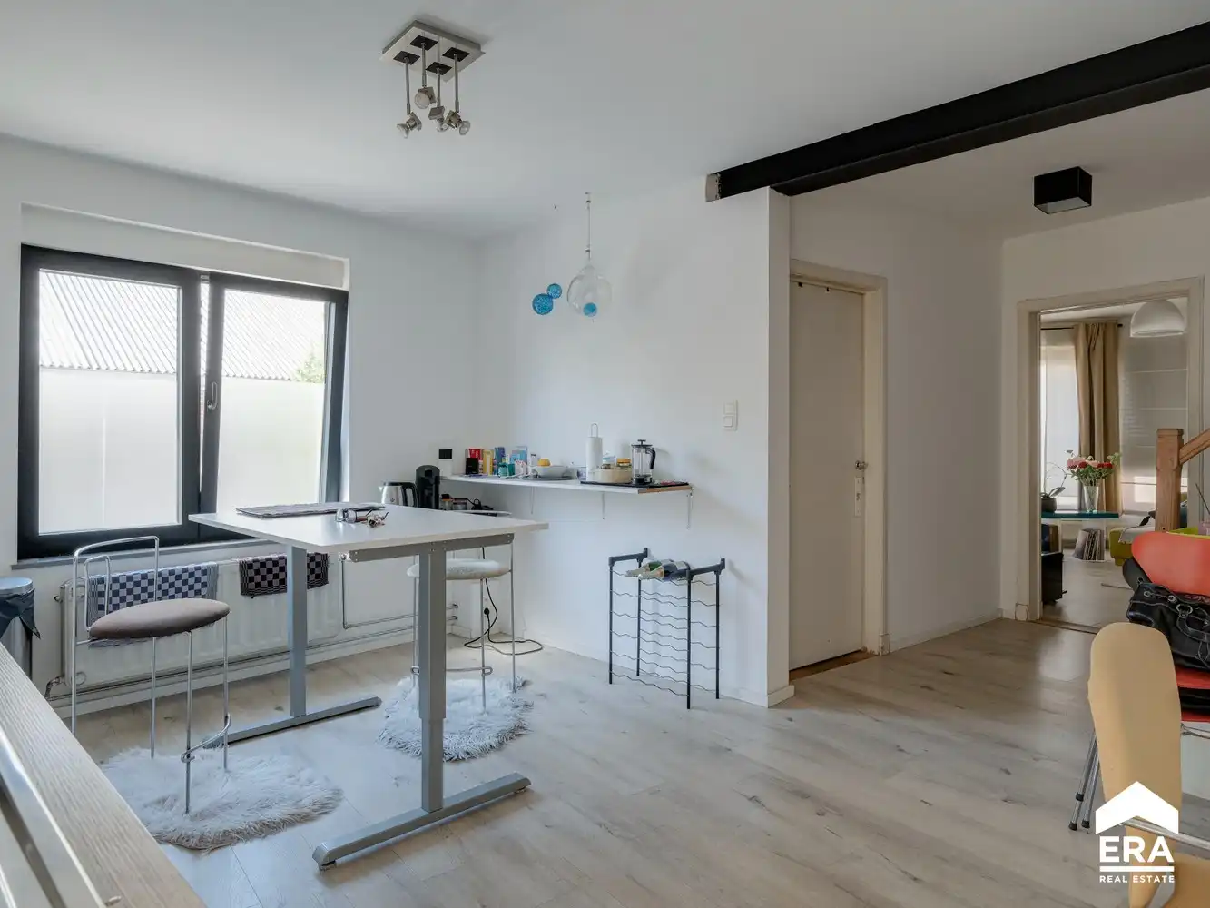 Woonhuis met handelsgedeelte foto 15