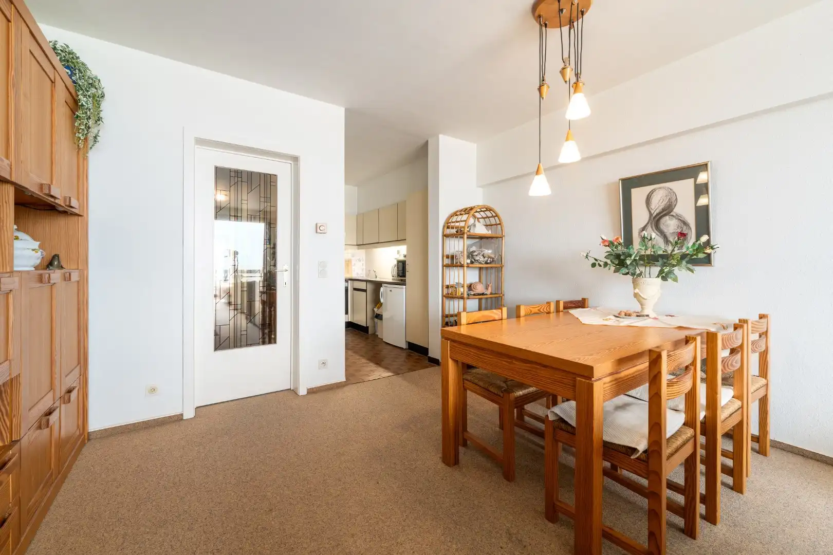 Ruim appartement met 2 slaapkamer op de Zeedijk foto 8