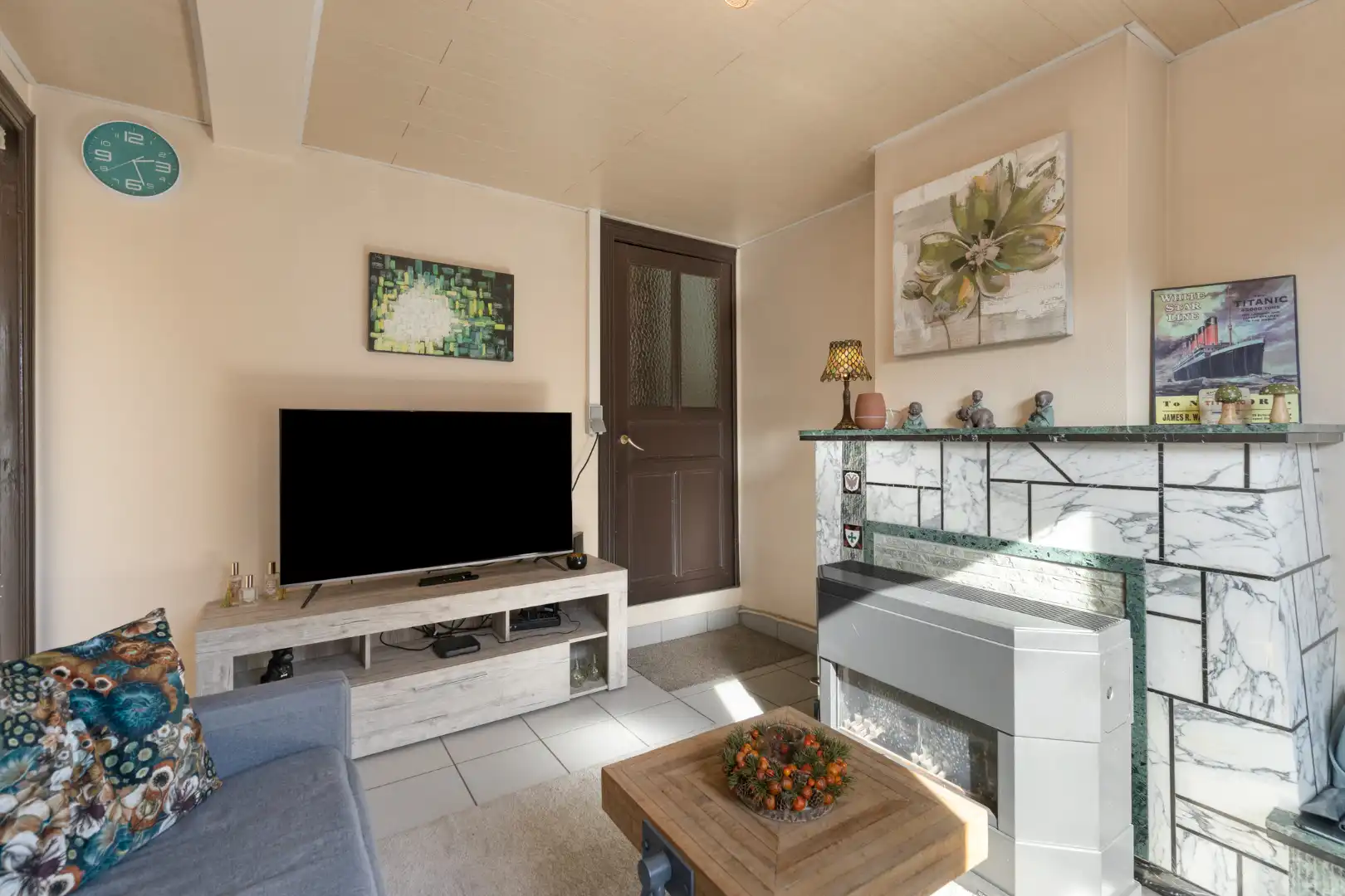 Charmante en kraaknette woning met ruime garage in Gullegem! foto 4