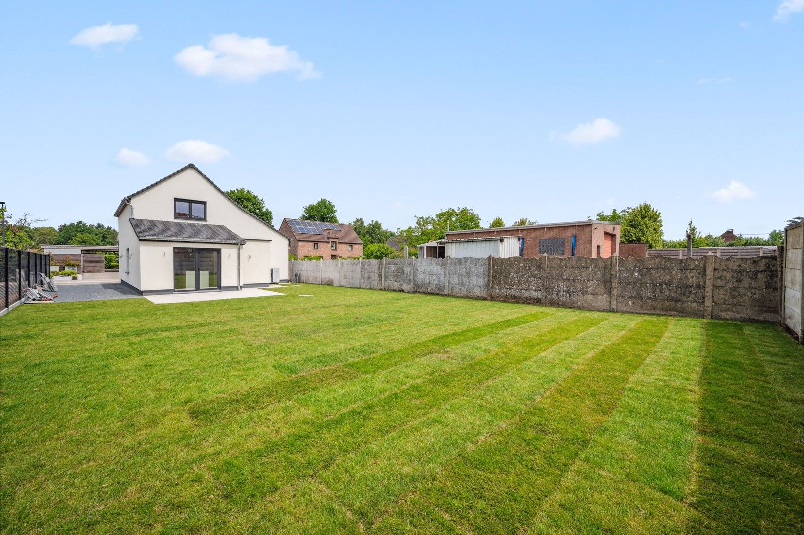 Volledig vernieuwde woning foto 12