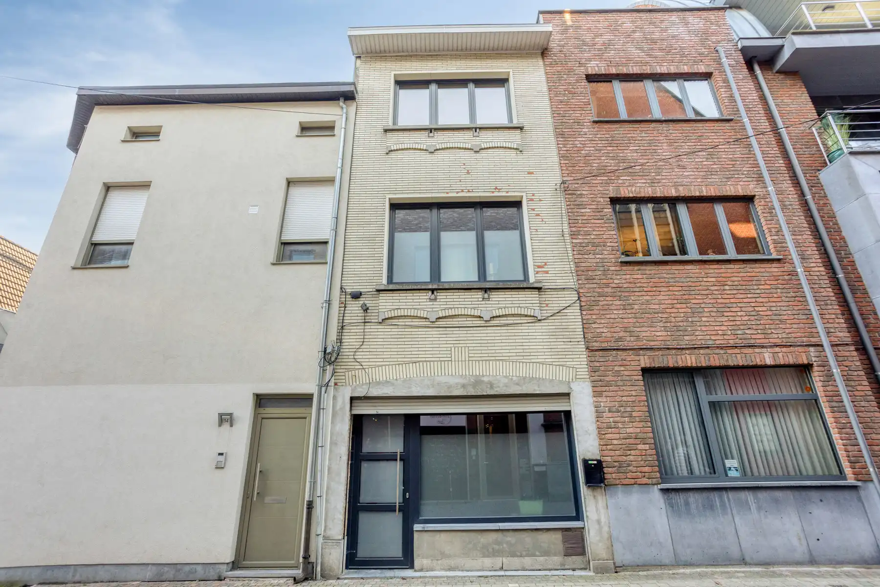 Hoofdfoto van de publicatie: Te renoveren stadswoning in centrum Aalst