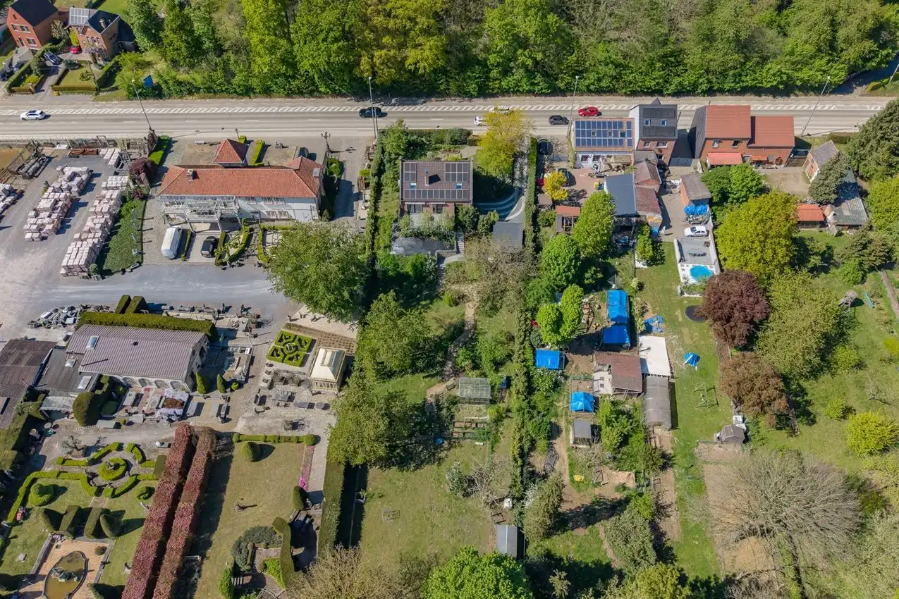 Klassieke villa met parktuin en verfijnde woonstijl op 2.663 m² foto 43