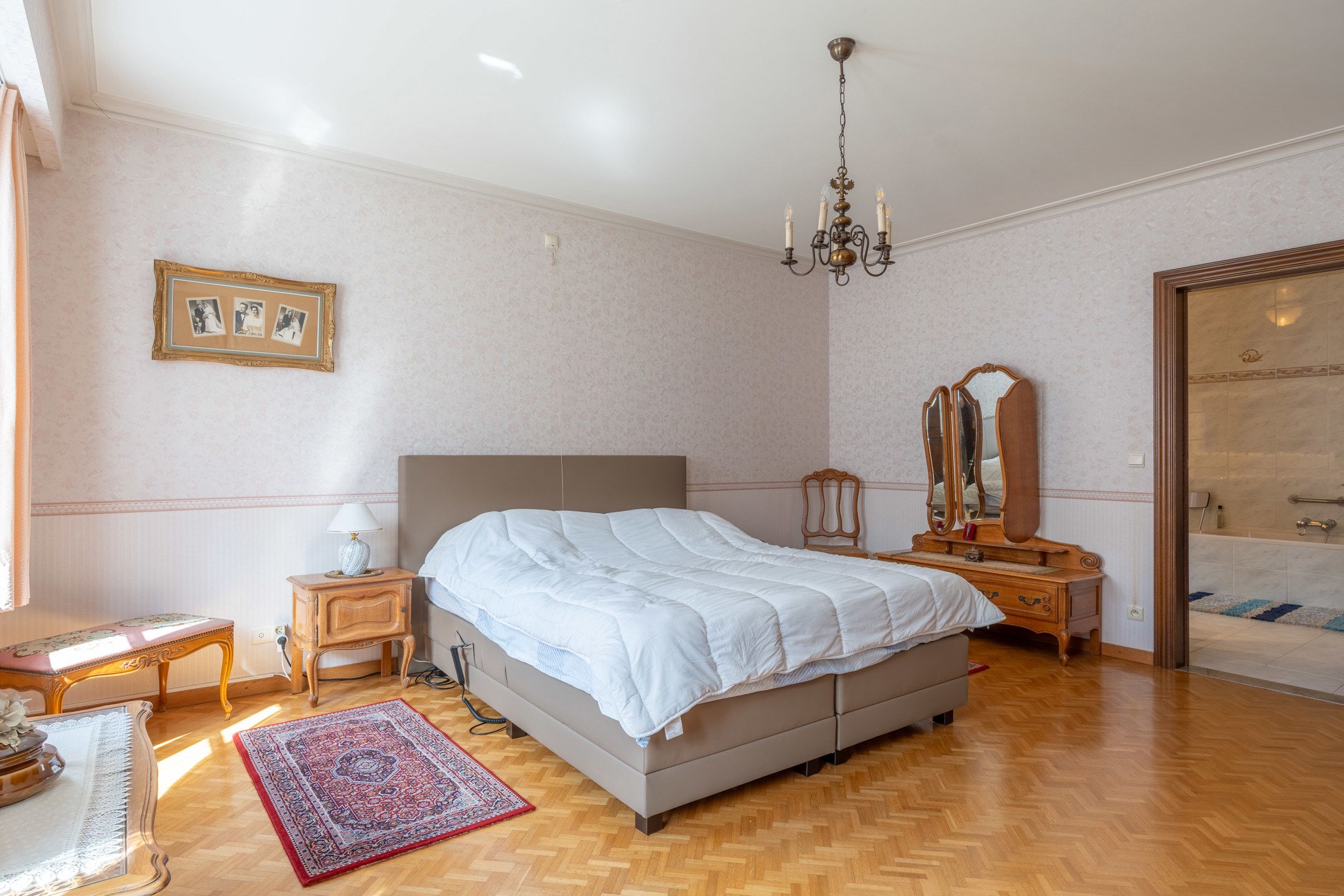 Ruime gezinswoning met 3 slaapkamers nabij centrum Beerse foto 15