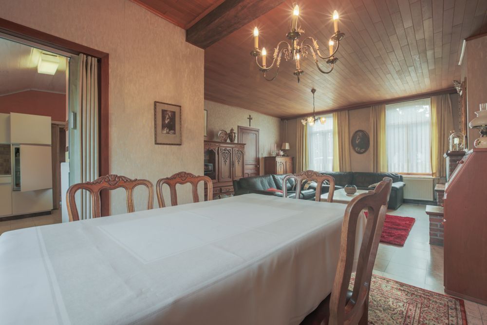Hoeve met stallen op 3780 m² aan de grens met Elsegem foto 18