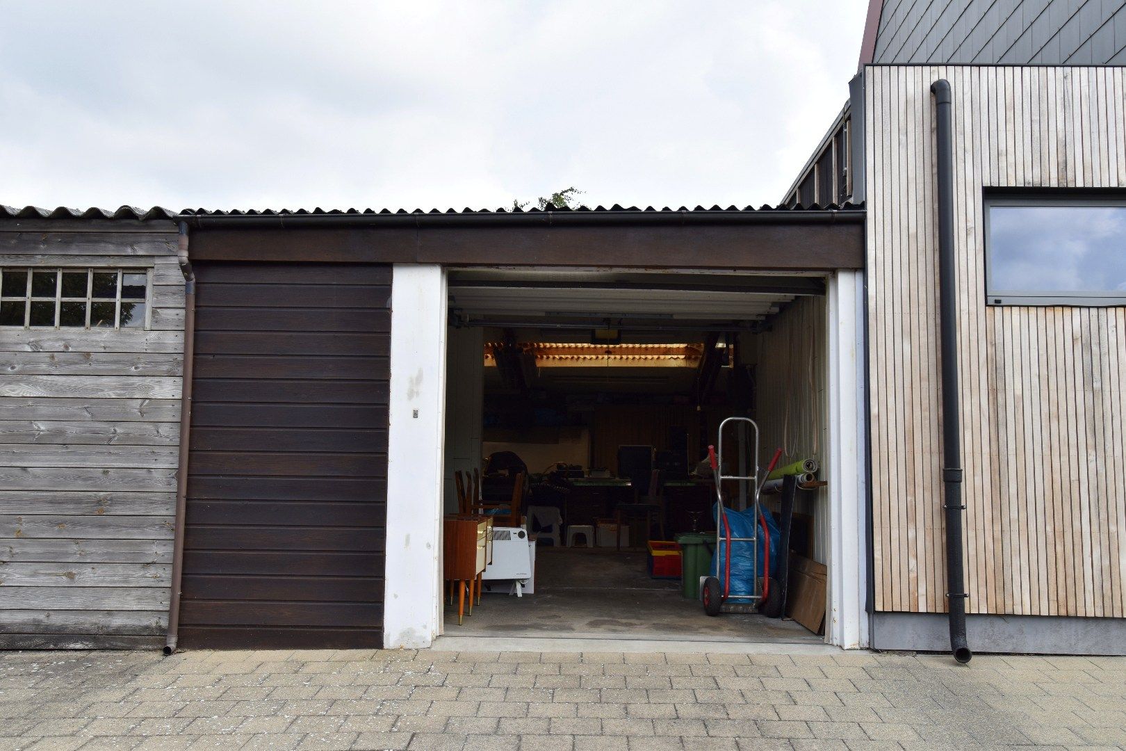  Rijwoning met 3 slaapkamers, garage en tuin te koop in Gullegem foto 17