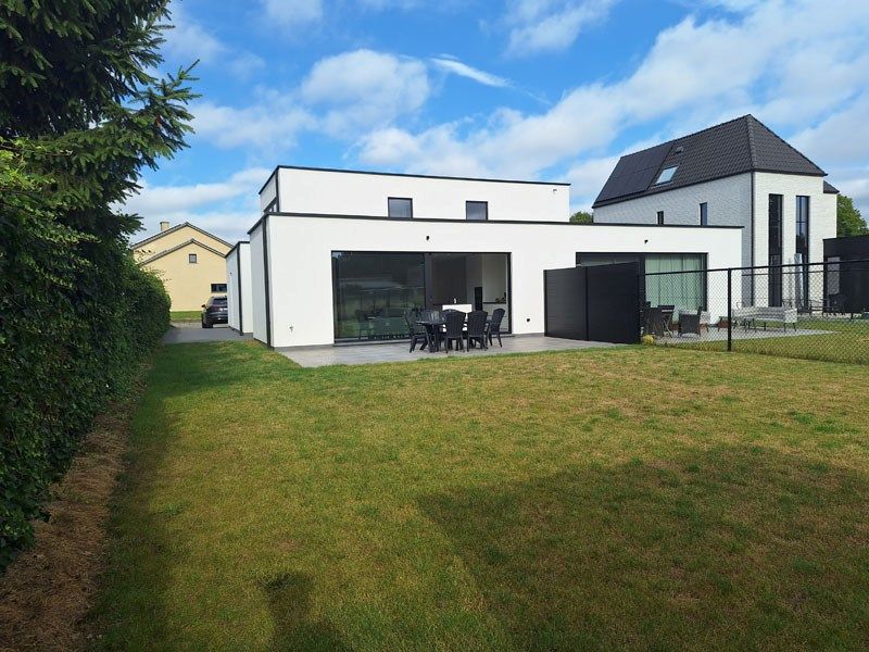 Moderne energiezuinige woning - INSTAPKLAAR met drie slaapkamers foto 21