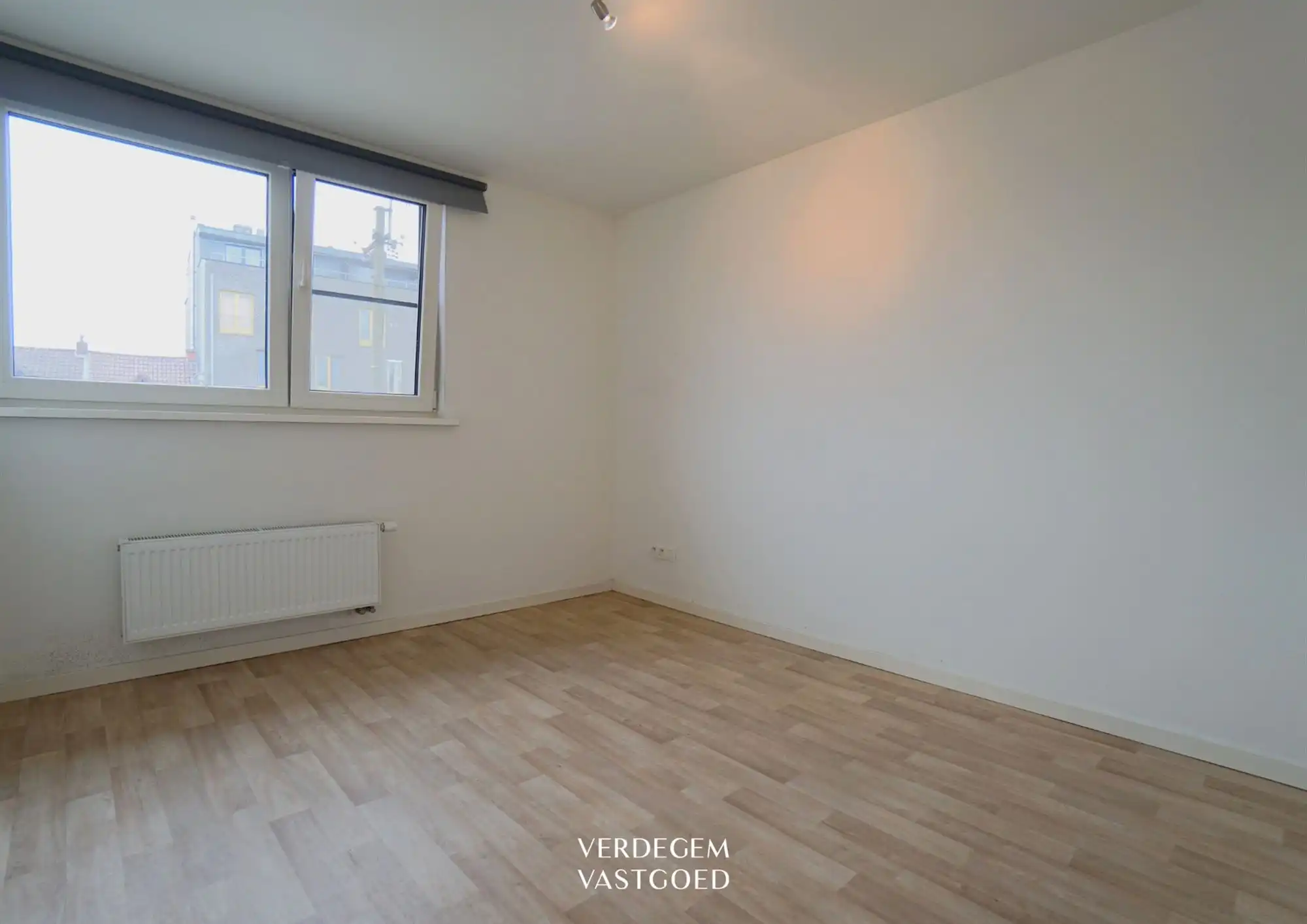 Instapklaar duplexappartement met karaktervolle leefruimte en 2 slaapkamers foto 11