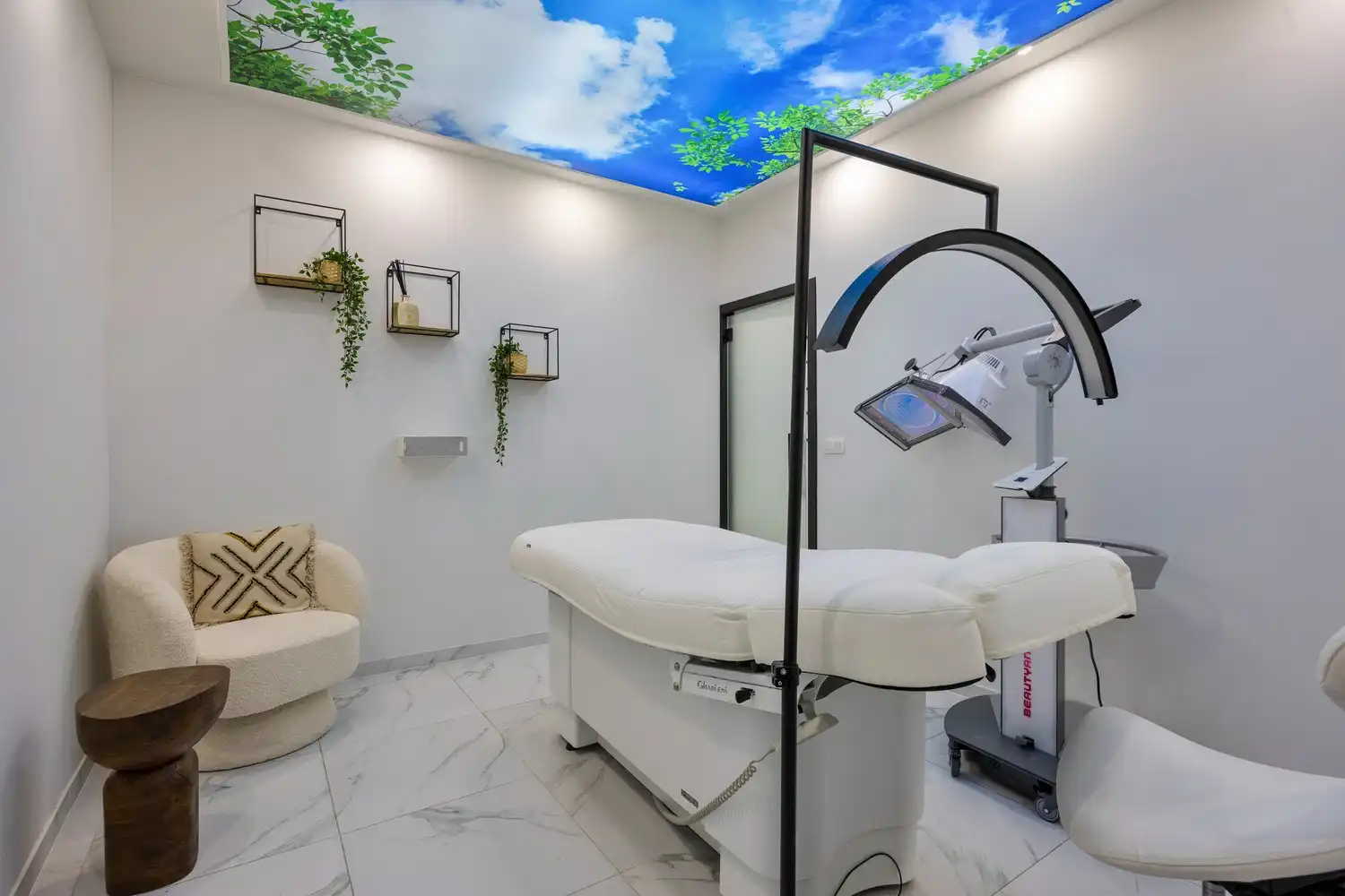 Te huur aangeboden: Veelzijdig handelspand in hartje Lanaken foto 23