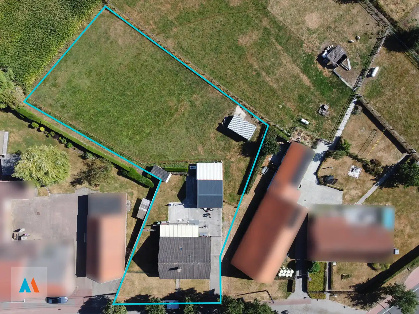 Vrijstaande ééngezinswoning met weiland foto 6
