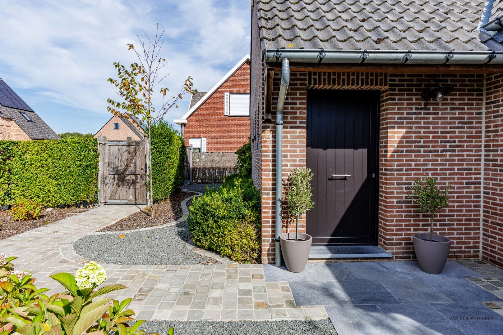 Hedendaagse villa in landelijke stijl foto 2