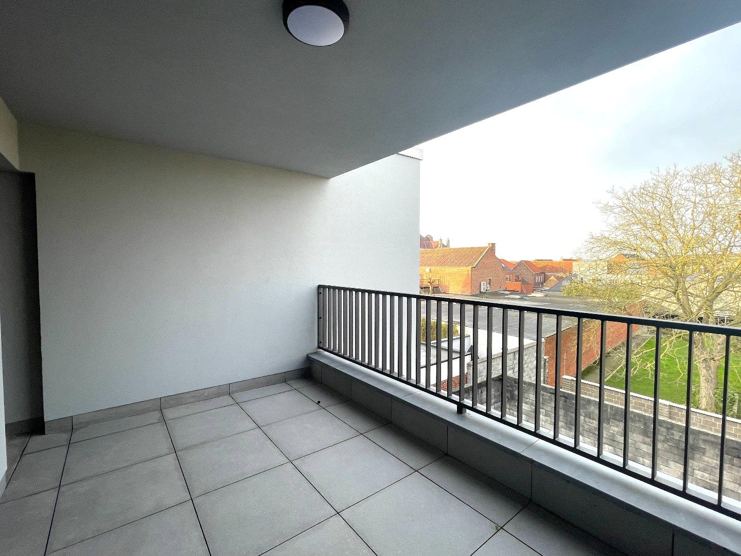 Totaal gerenoveerd, ruim appartement in centrum Lauwe! foto 18