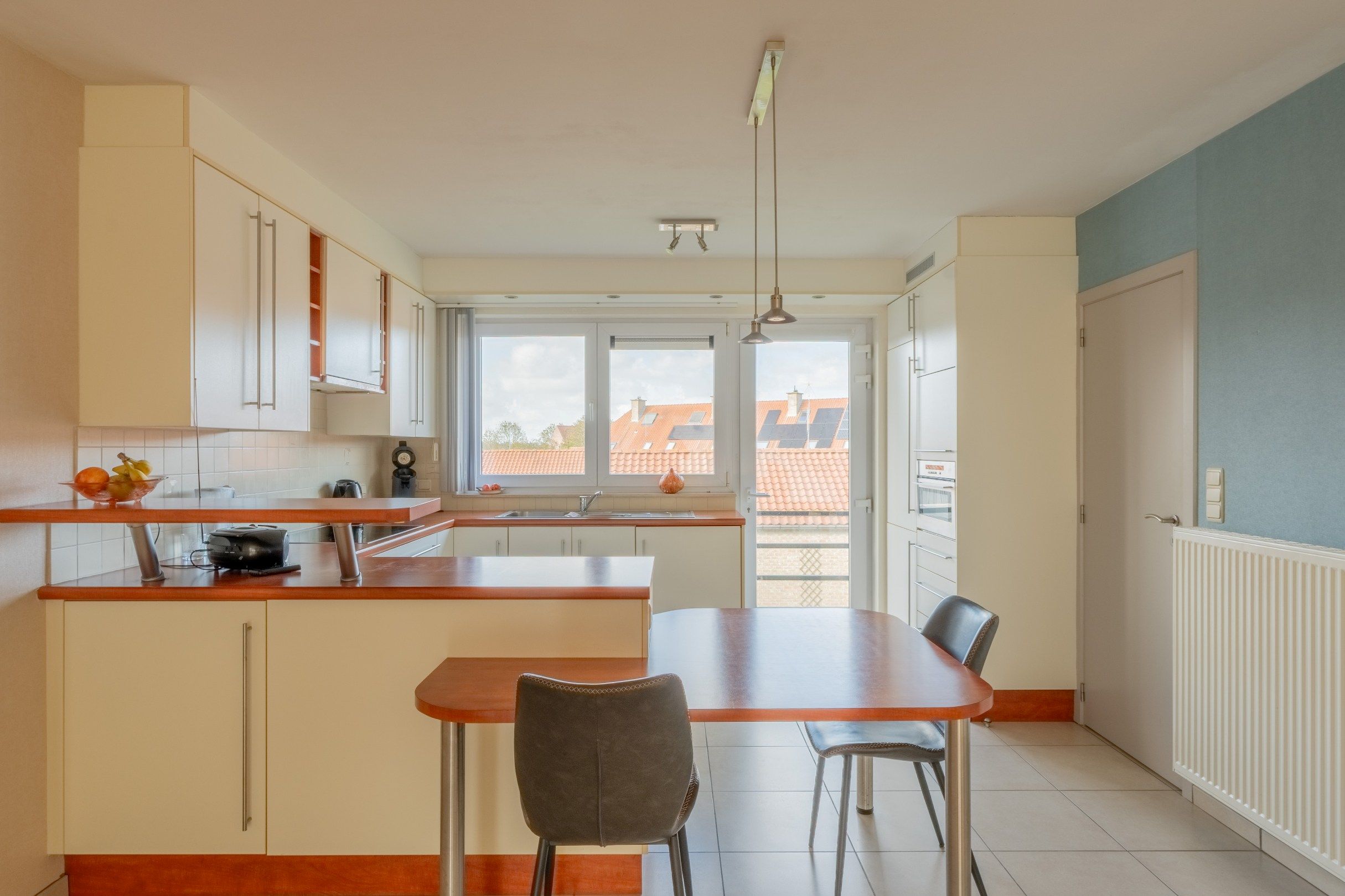 Ruim en zonnig appartement te Lissewege foto 7