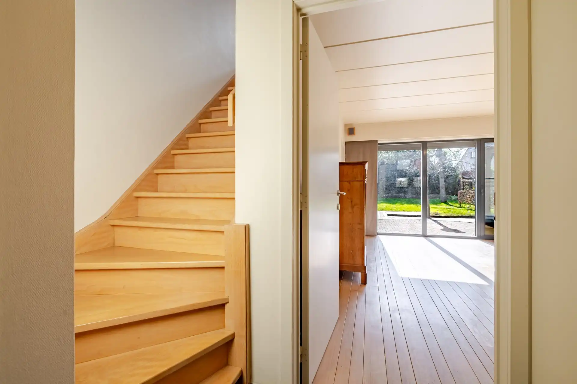 Prachtige open bebouwing met 3 slks en tuin foto 2