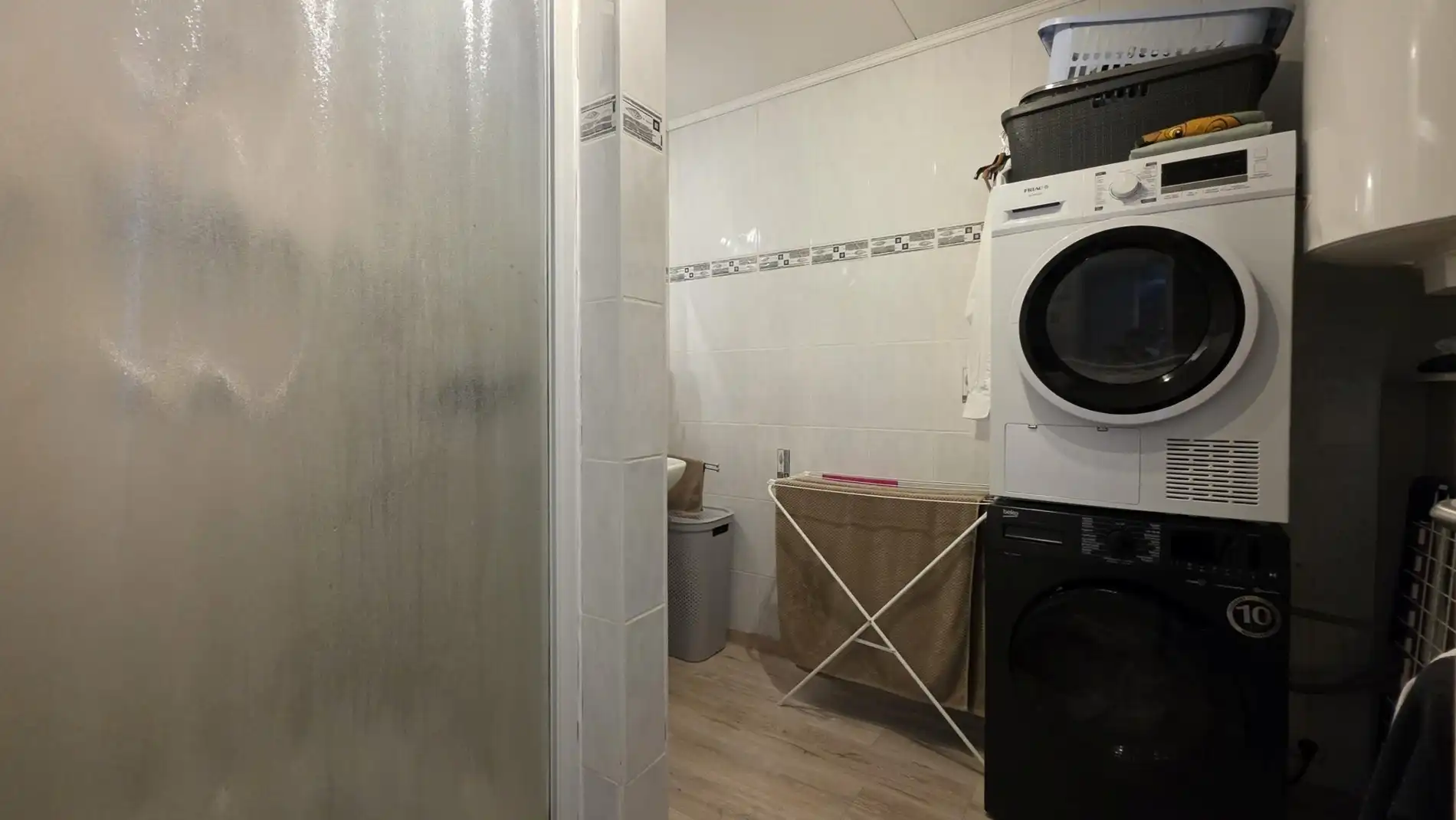 GELIJKVLOERSE WONING MET 1 SLPK TE TREMELO foto 10