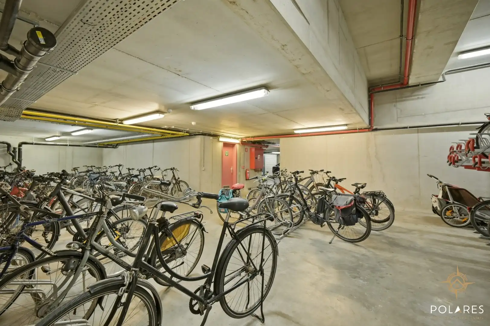 2-slaapkamerappartement op toplocatie foto 14