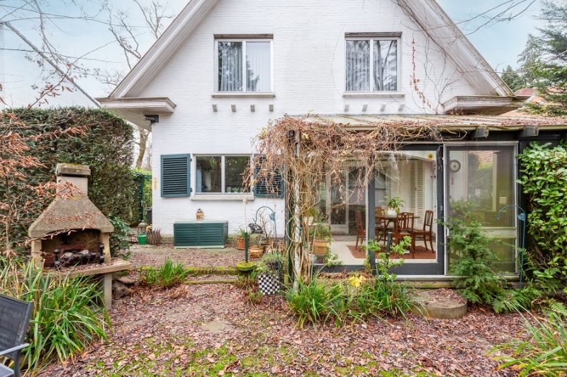 Toplocatie! Uiterst charmante villa met een zee van ruimte, Z-W tuin! foto 26