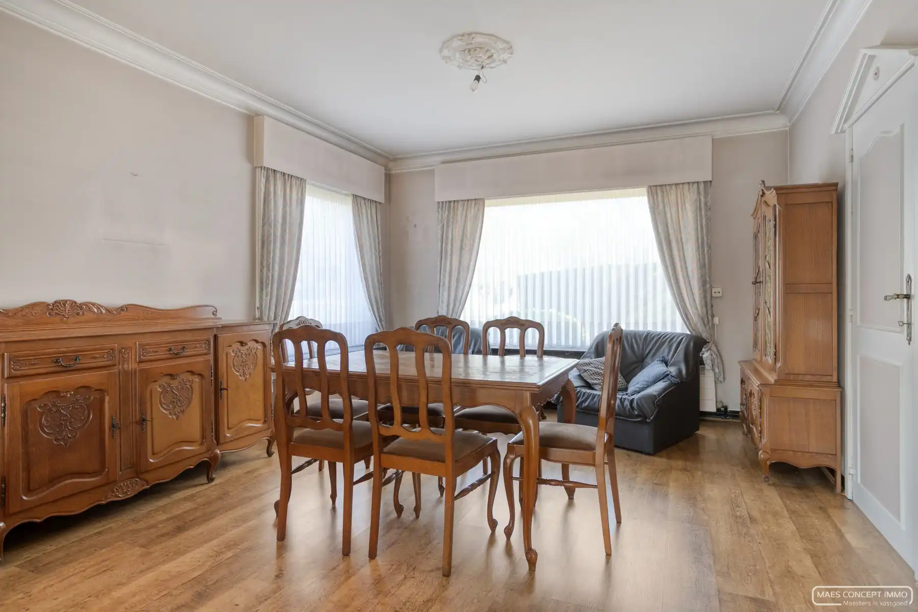 Charmante alleenstaande woning in villawijk Waregem, op wandelafstand van het centrum foto 6