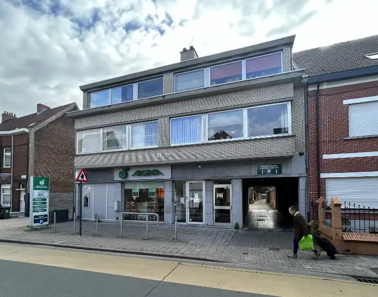 Instapklare kantoorruimte van 120 m² met 4 parkeerplaatsen te Gent foto 14