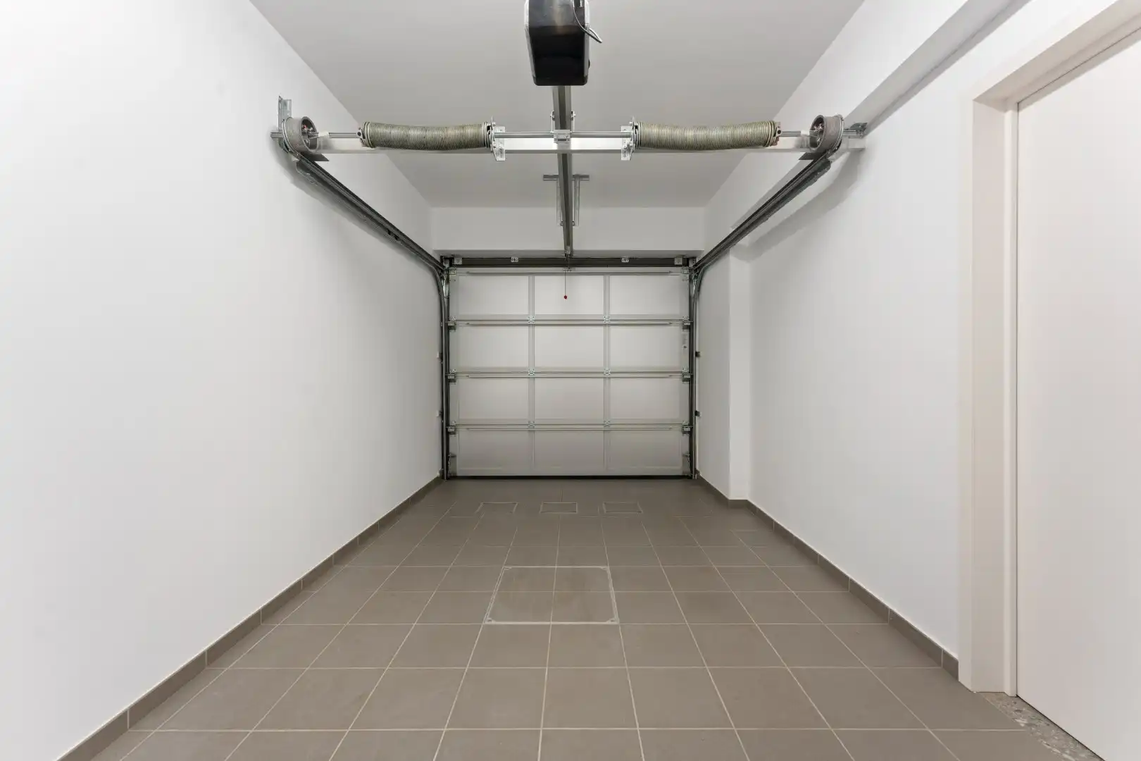 Luxueus afgewerkte penthouse te huur in het hart van Brugge! foto 24