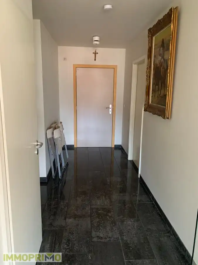 Rustig gelegen 2 slaapkamer appartement in een geliefde wijk te Wilrijk foto 3