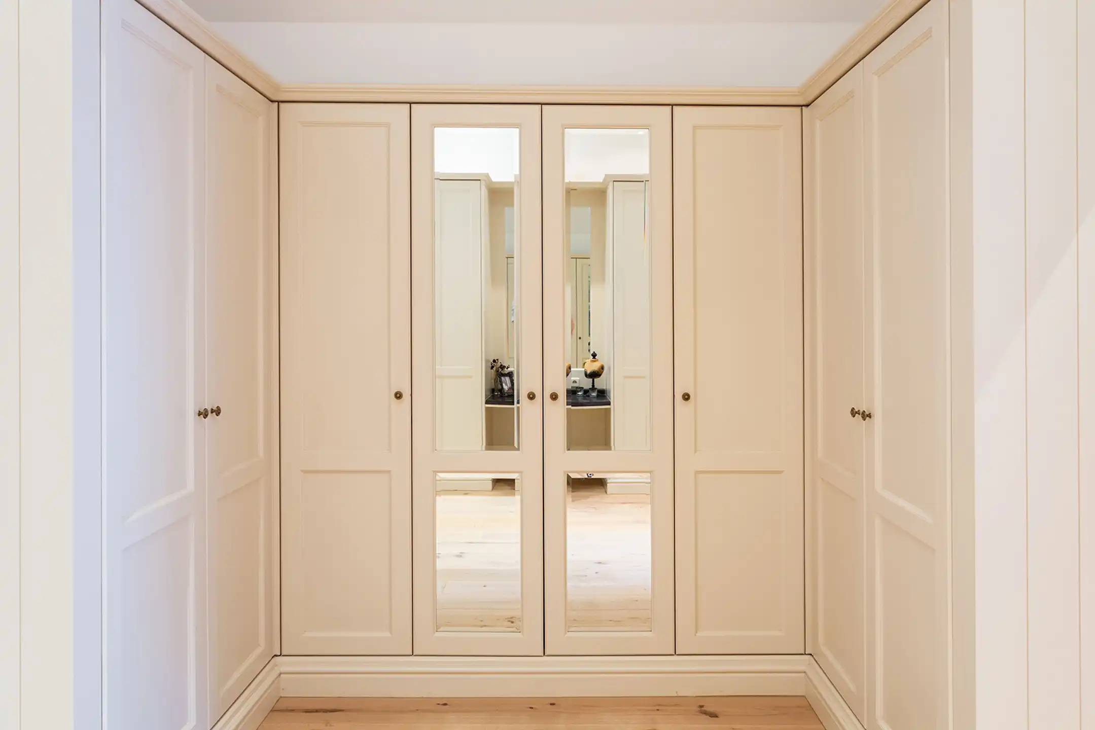 Charmante klasse-villa met rieten dak in bosrijke omgeving foto 33