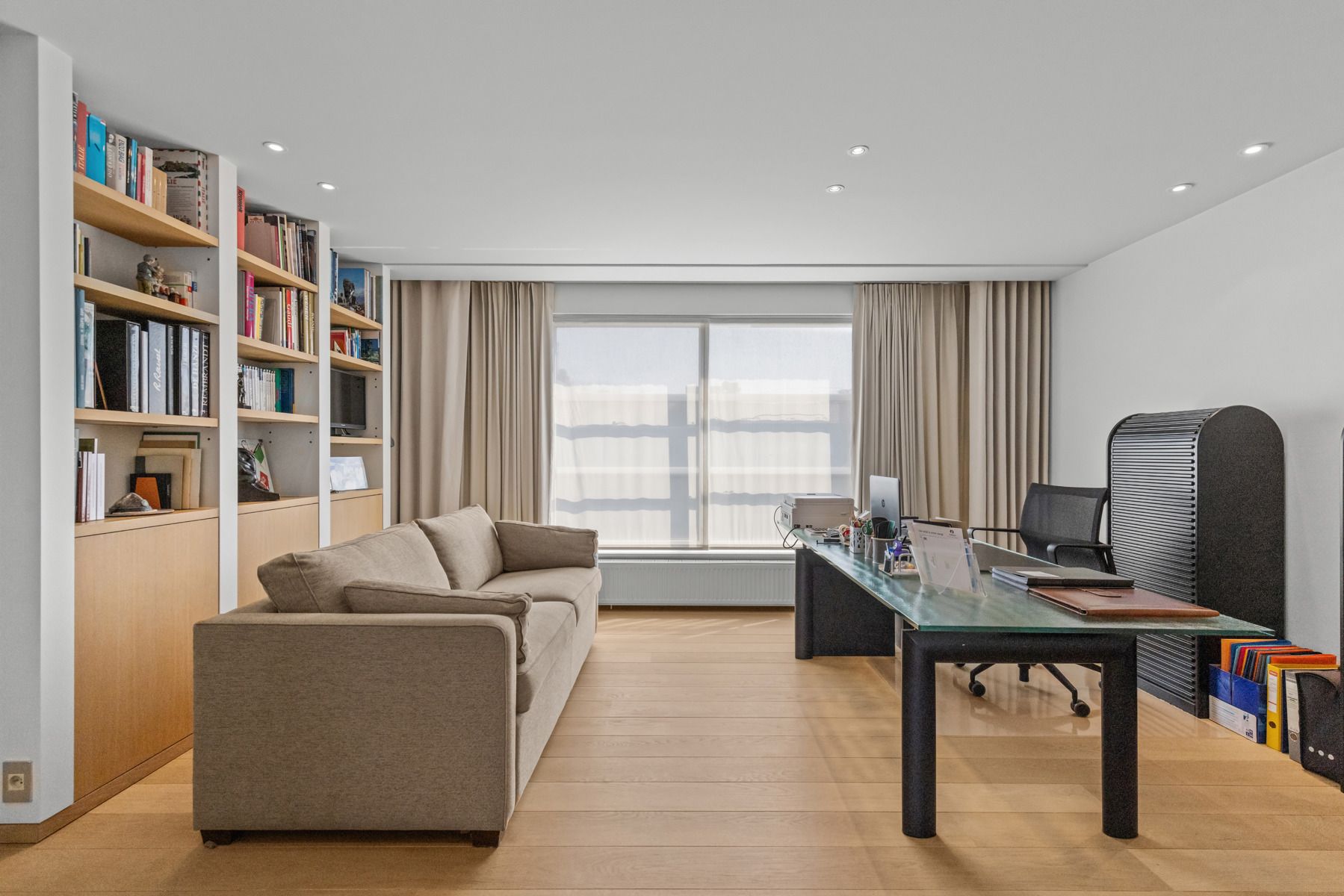 Exclusief en riant wonen met zicht op de oude Leiearm foto 13