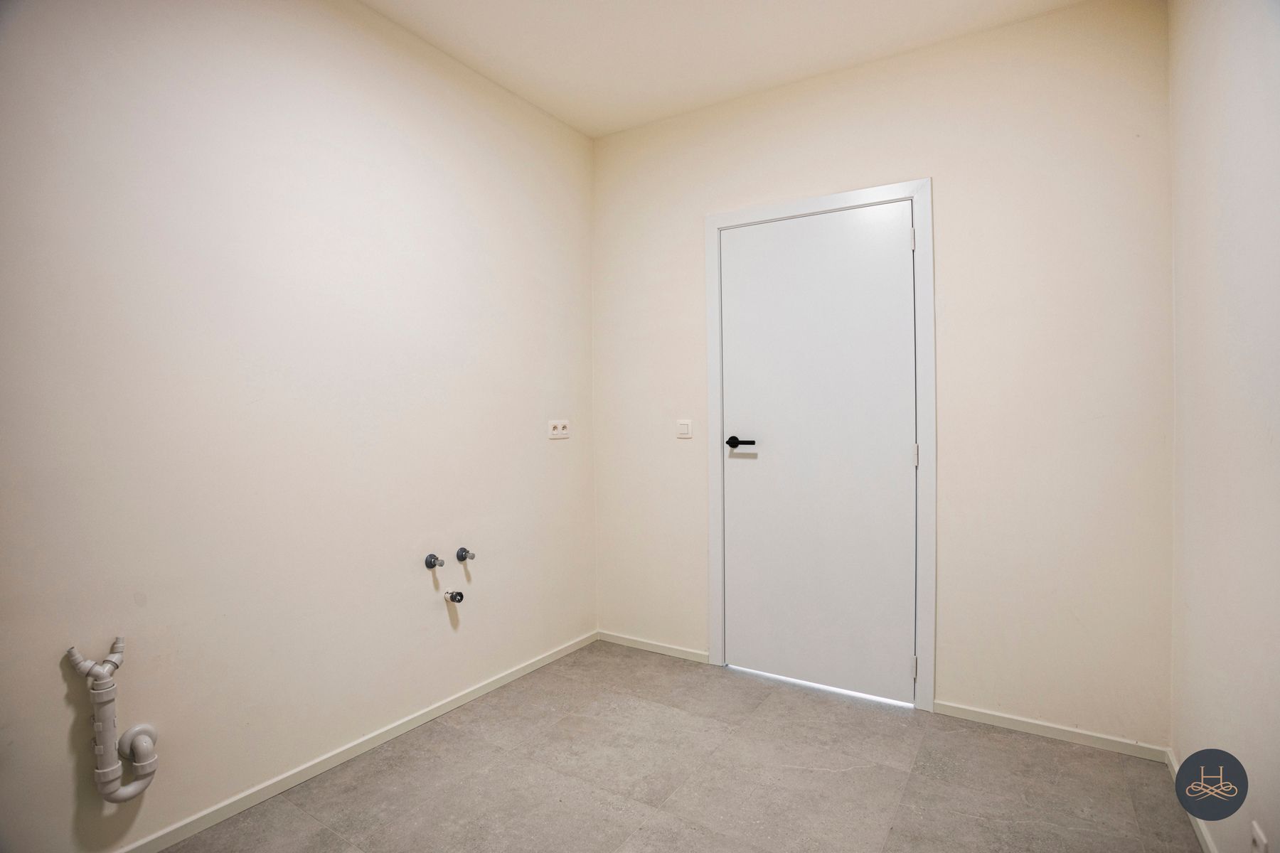 Ruime gezinswoning met vijf slaapkamers foto 11