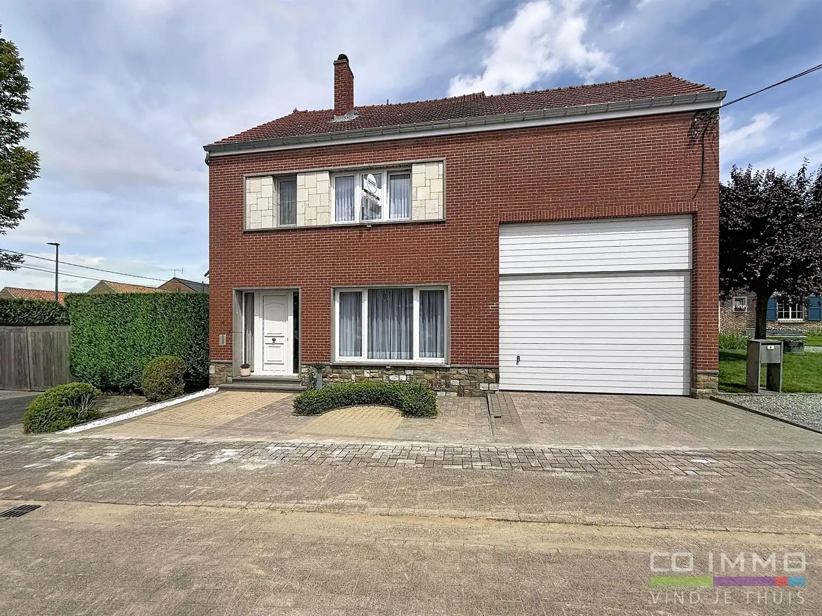 Ruime woning met extra woon- of werkpotentieel  foto 2