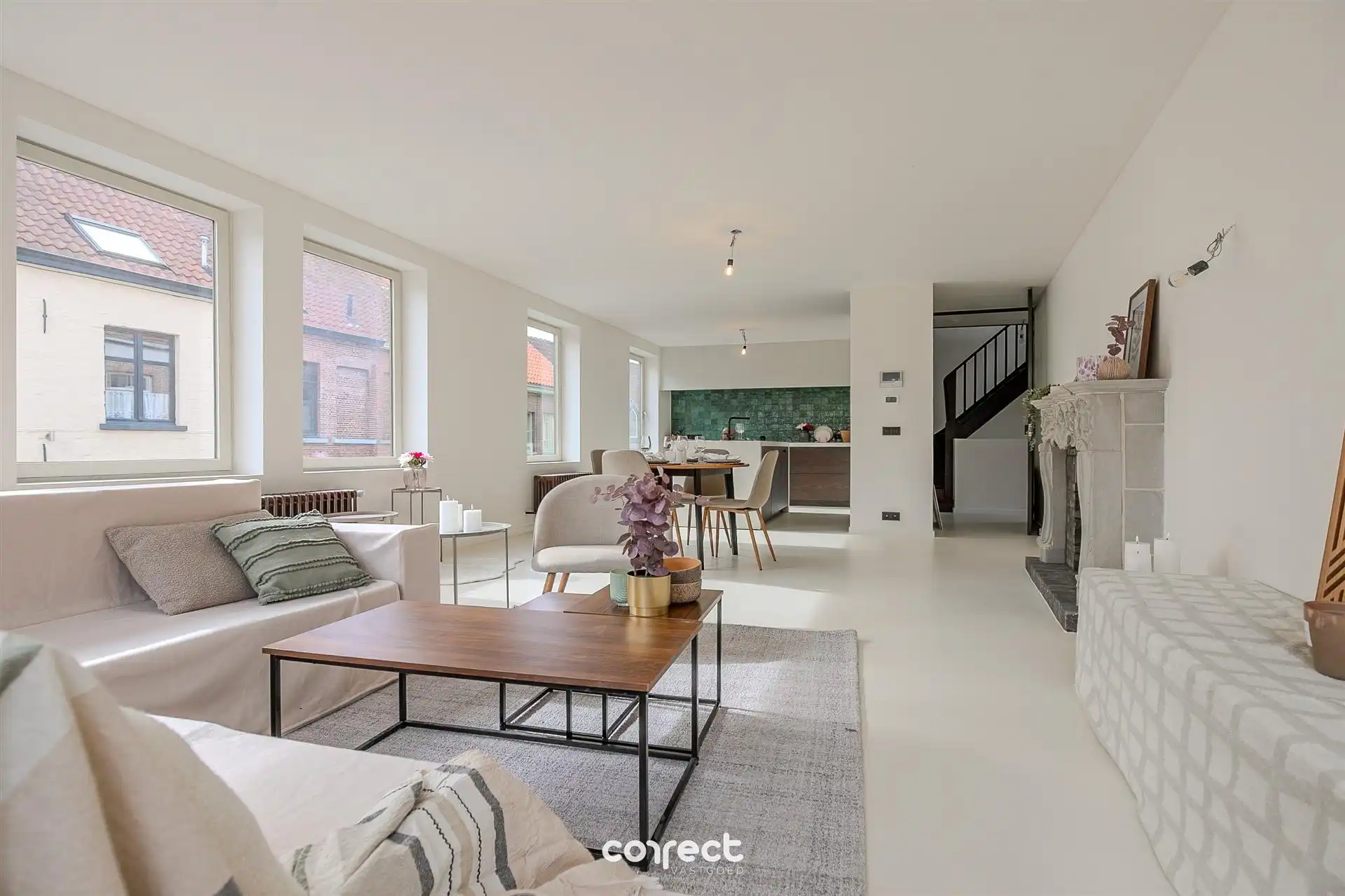 Volledig vernieuwde hoekwoning. foto 15