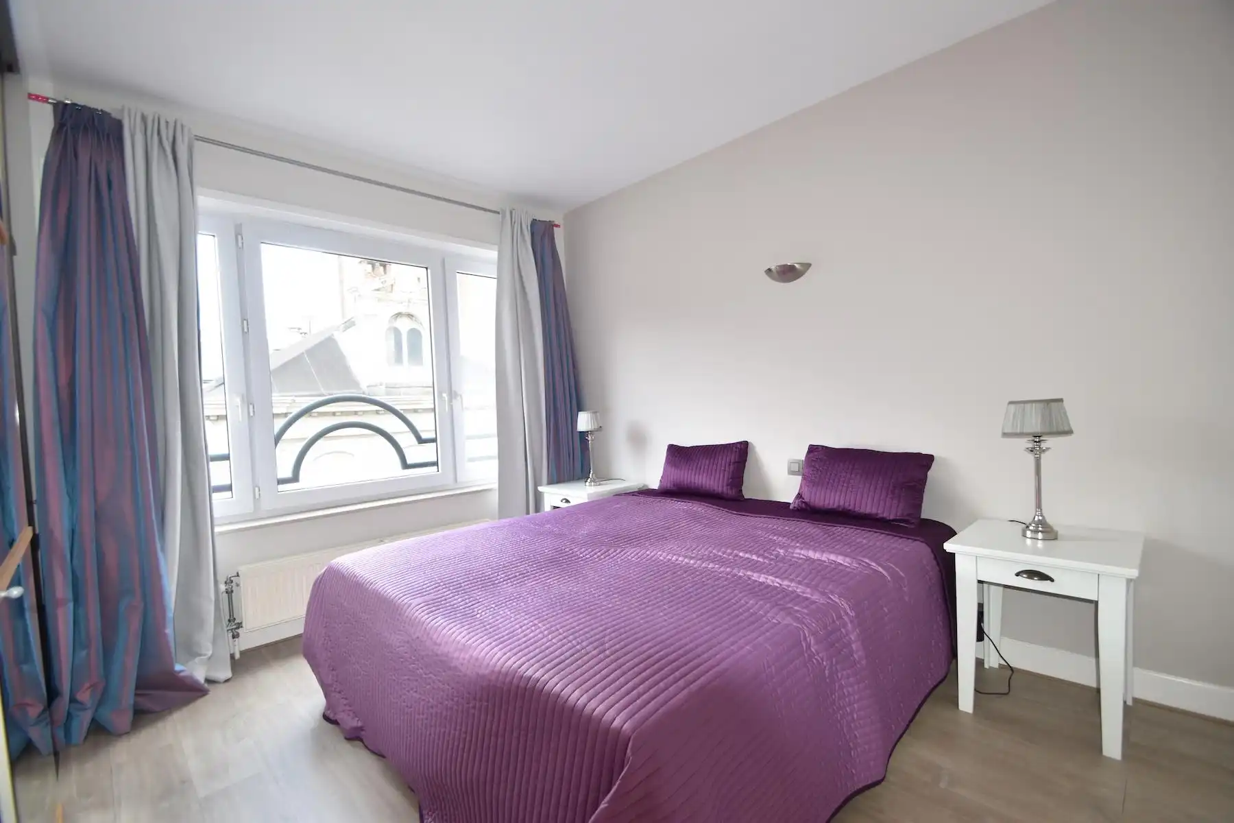 ANTWERPEN - GEMEUBELD appartement nabij Meir en centraal station foto 8
