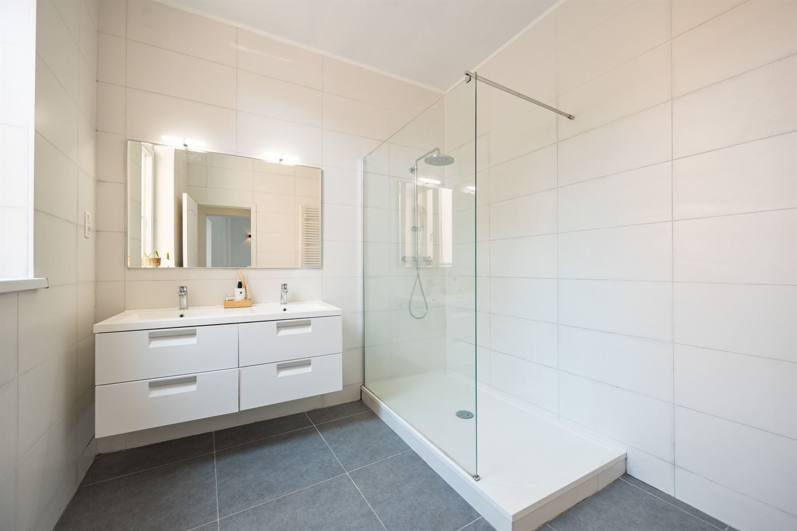 Ruime bel-etage woning met twee slaapkamers foto 10
