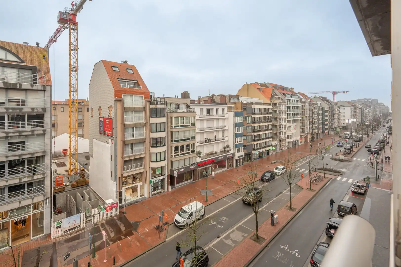 Op te frissen appartement met centrale ligging op Lippenslaan foto 6