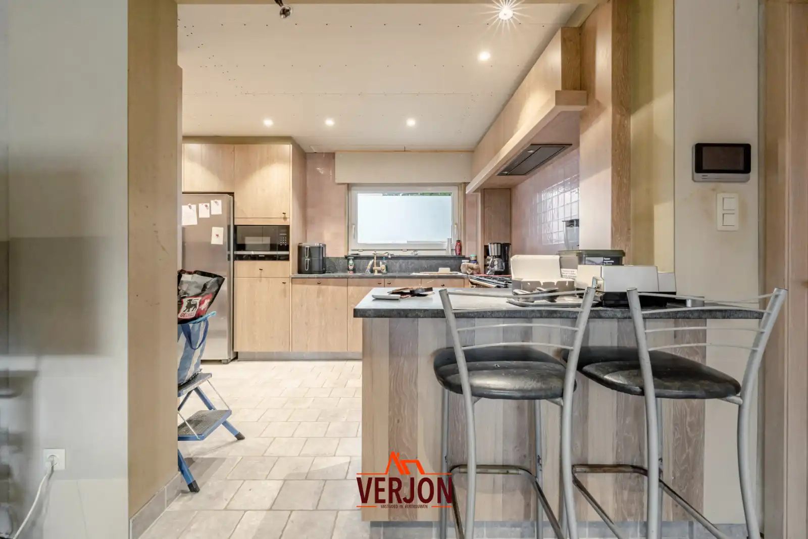 Woning met 3 slaapkamers op rustige locatie foto 5