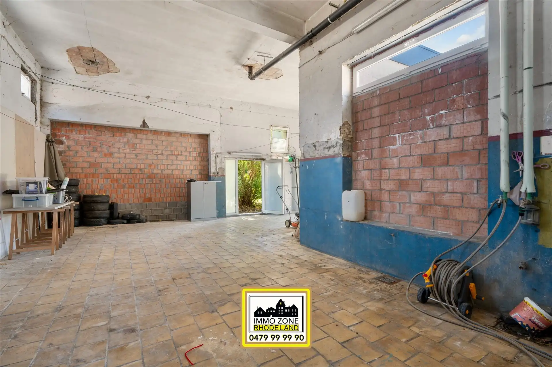 Ruime woning met multifunctioneel bijgebouw en grote tuin foto 25
