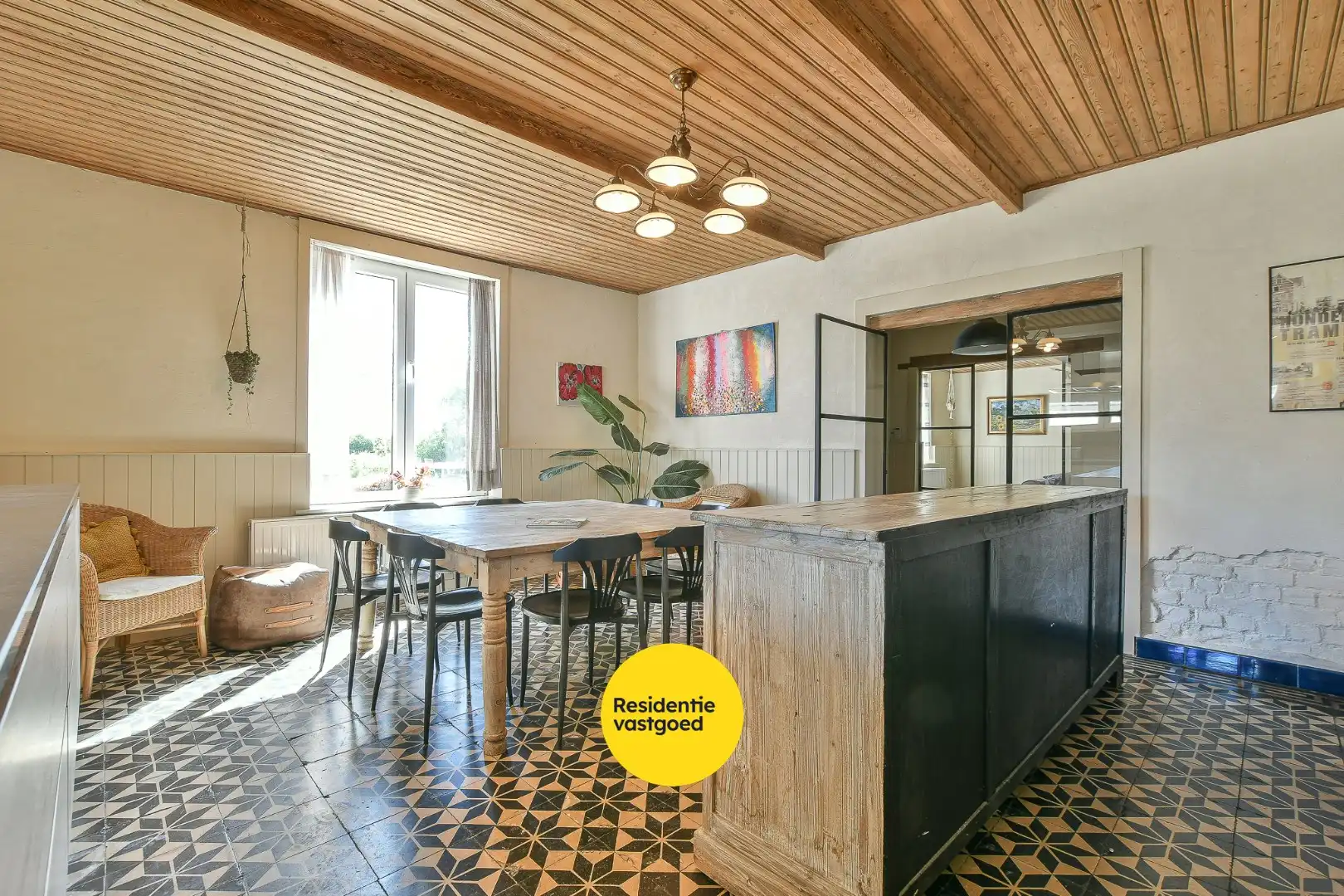 Authentieke hoeve met bouwland, stallen en bijgebouwen op unieke landelijke ligging tussen De Haan en Nieuwmunster foto 8