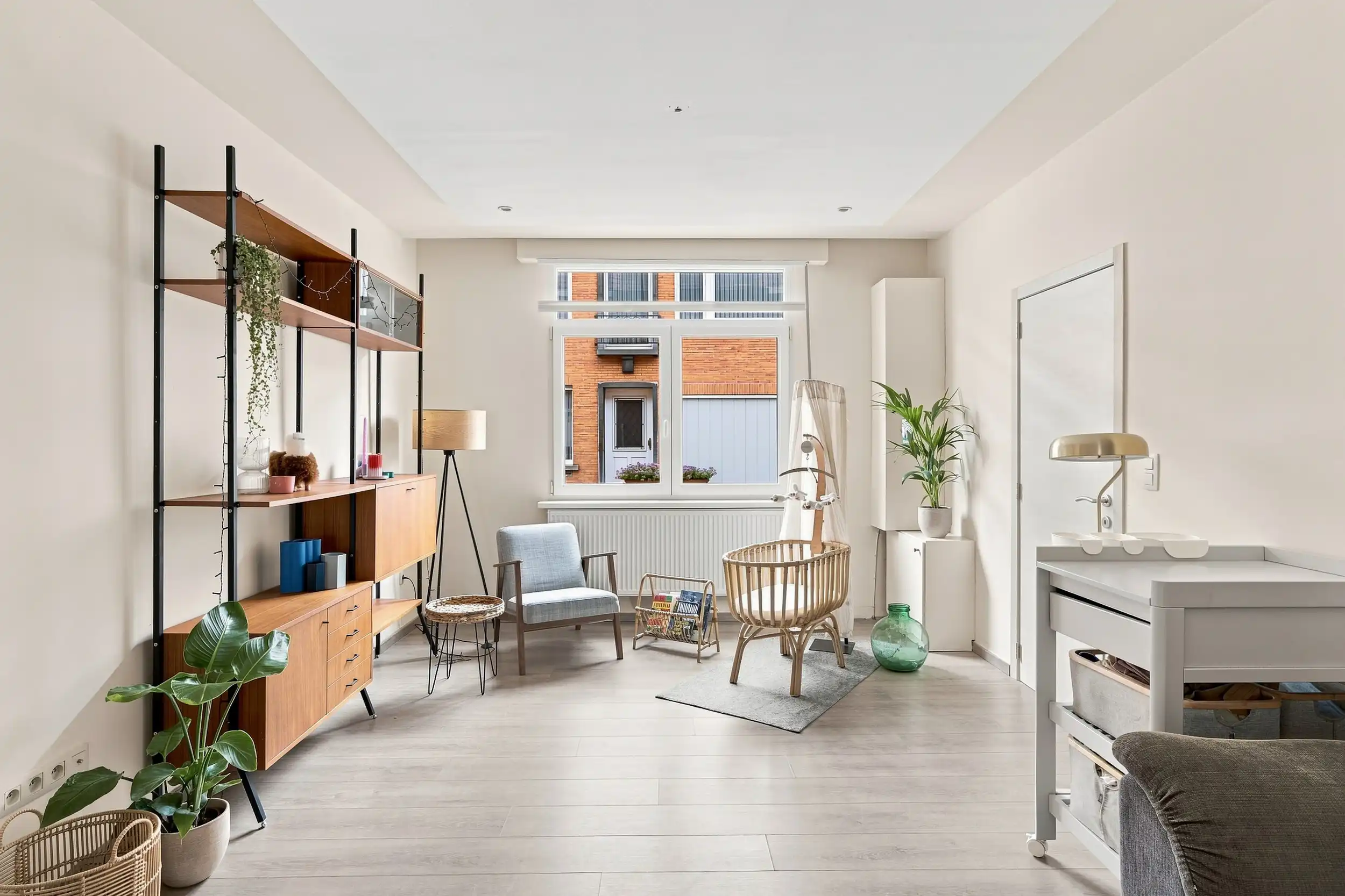 Instapklare woning in het centrum van Zele foto 2