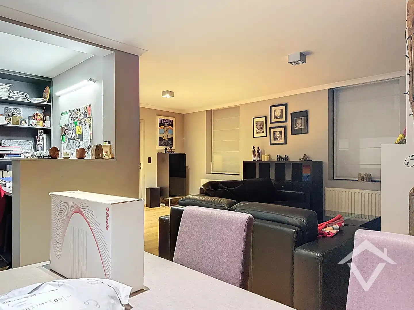 Alleenstaande woning met naastliggend stuk bouwgrond en weide te Eernegem foto 26