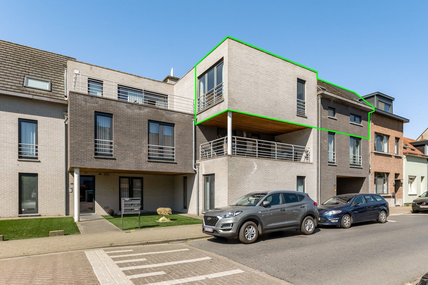 Appartement te koop foto {{pictureIndex}}