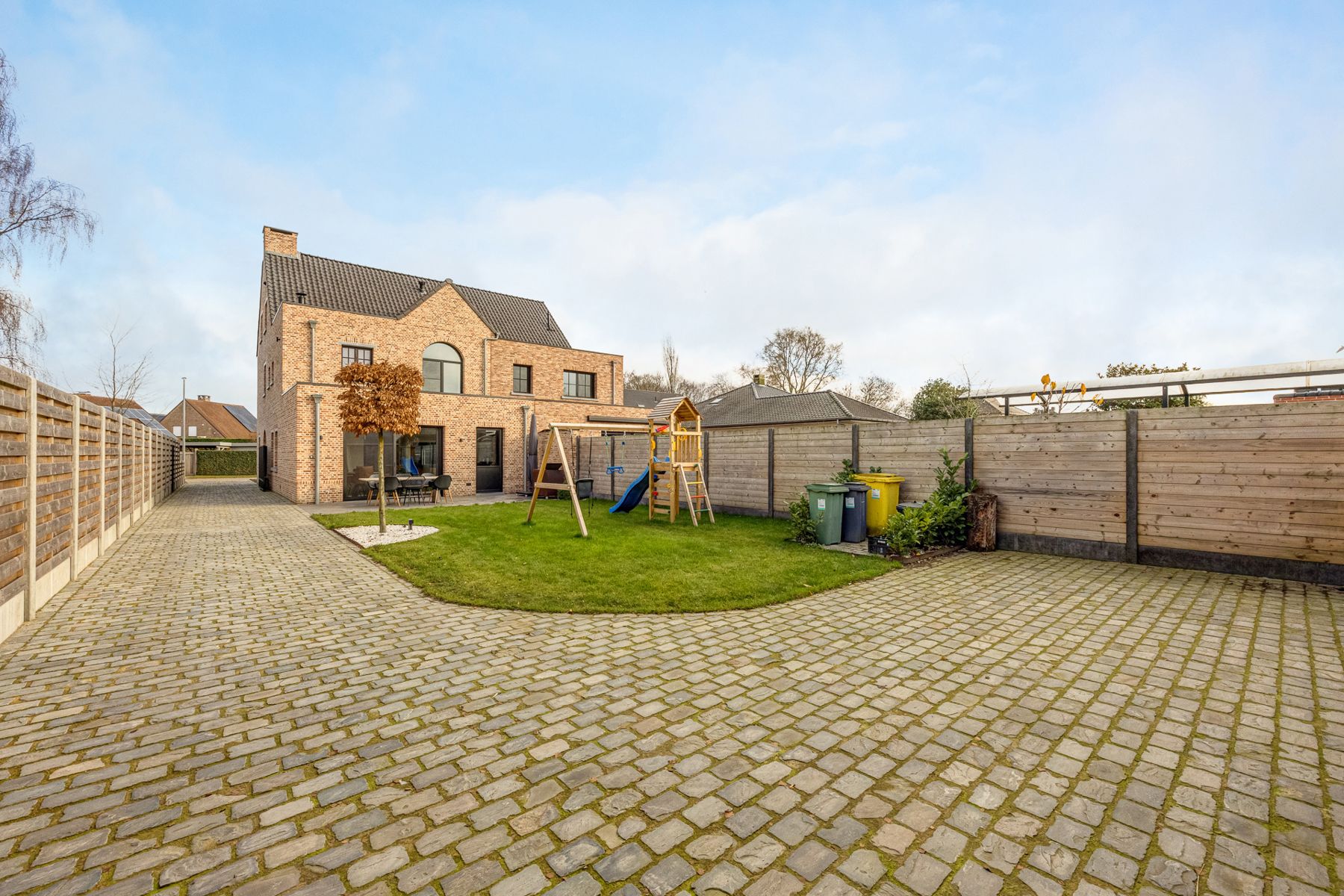 Kwaliteitsvolle energiezuinige woning met 5 slaapkamers op een rustige ligging in Merksplas. foto 26