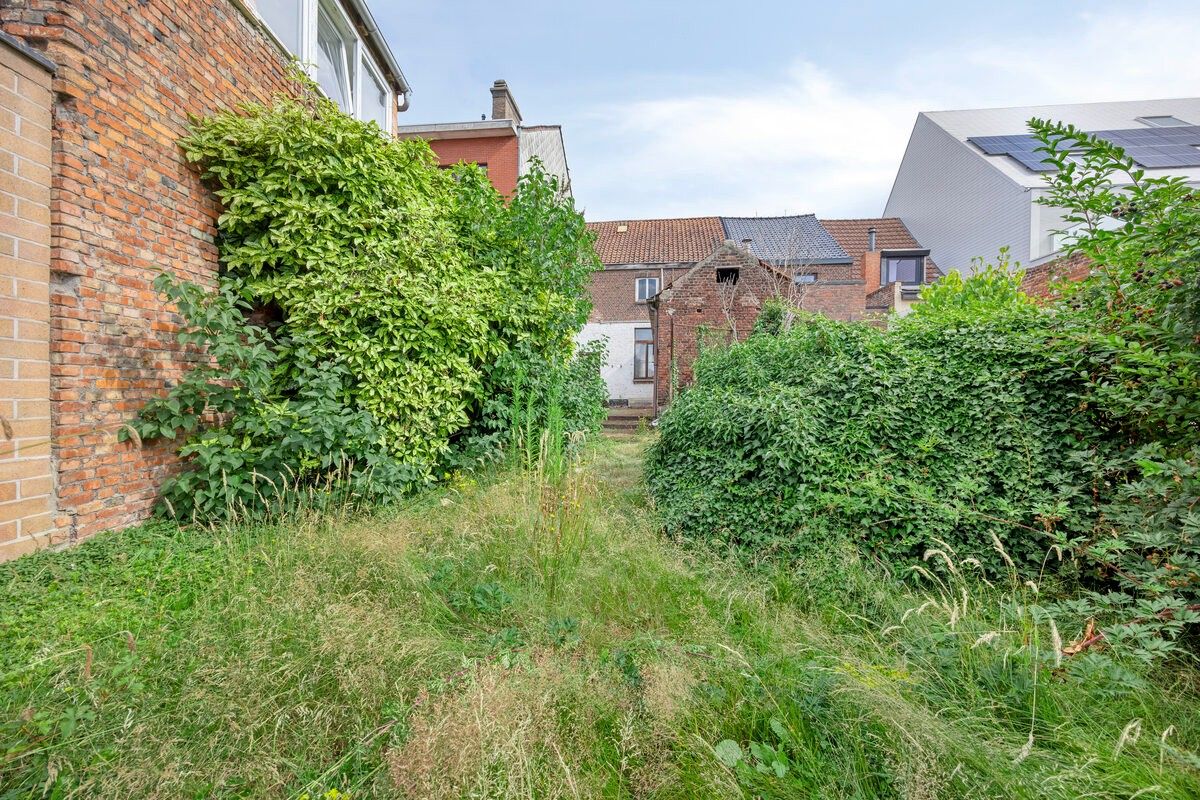 RUIME EN RUSTIG GELEGEN GEZINSWONING | 4 SLPKS - GARAGE - TUIN | TE RENOVEREN foto 22