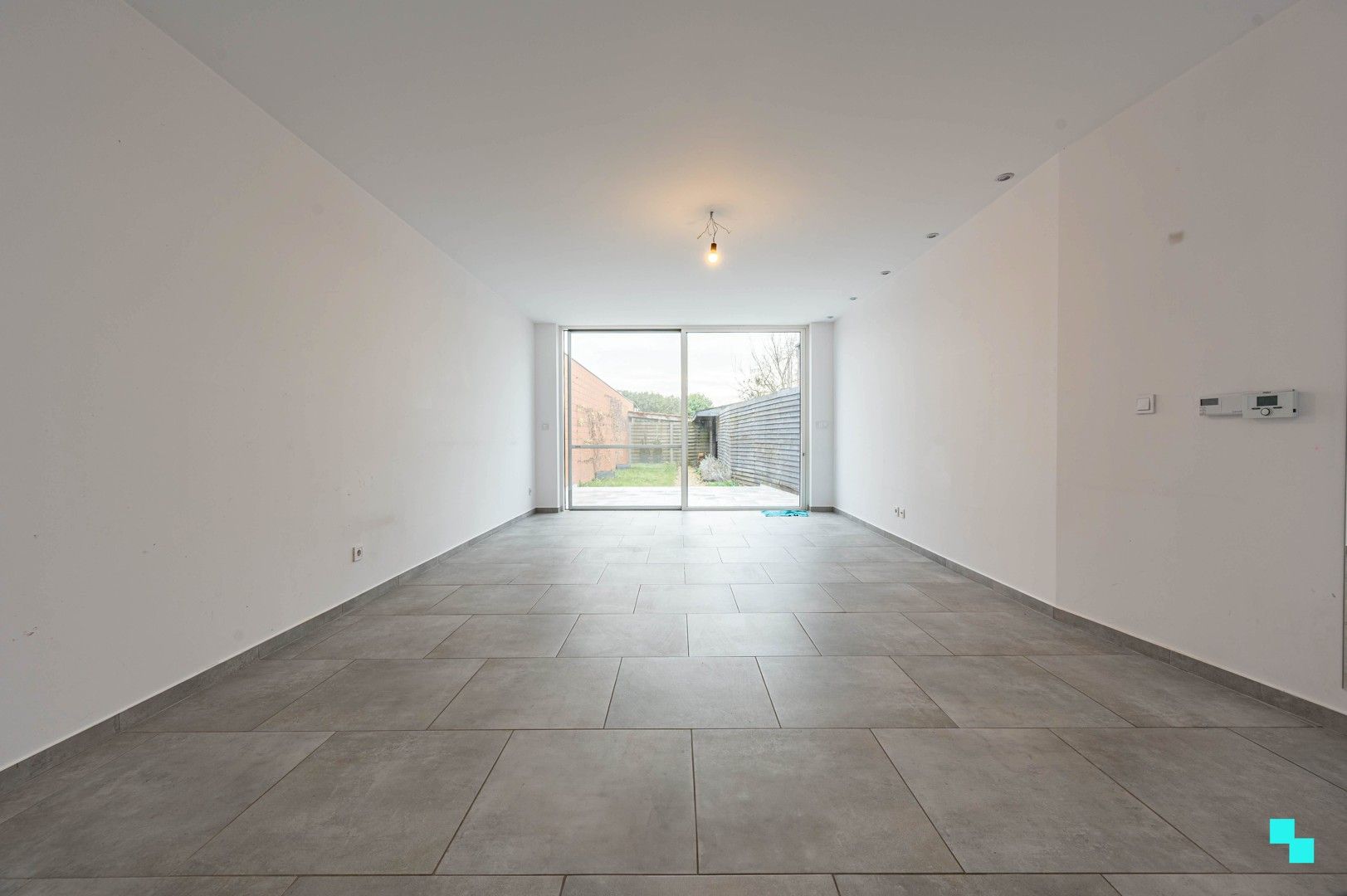 Instapklare, energiezuinige woning te Oostrozebeke foto 7