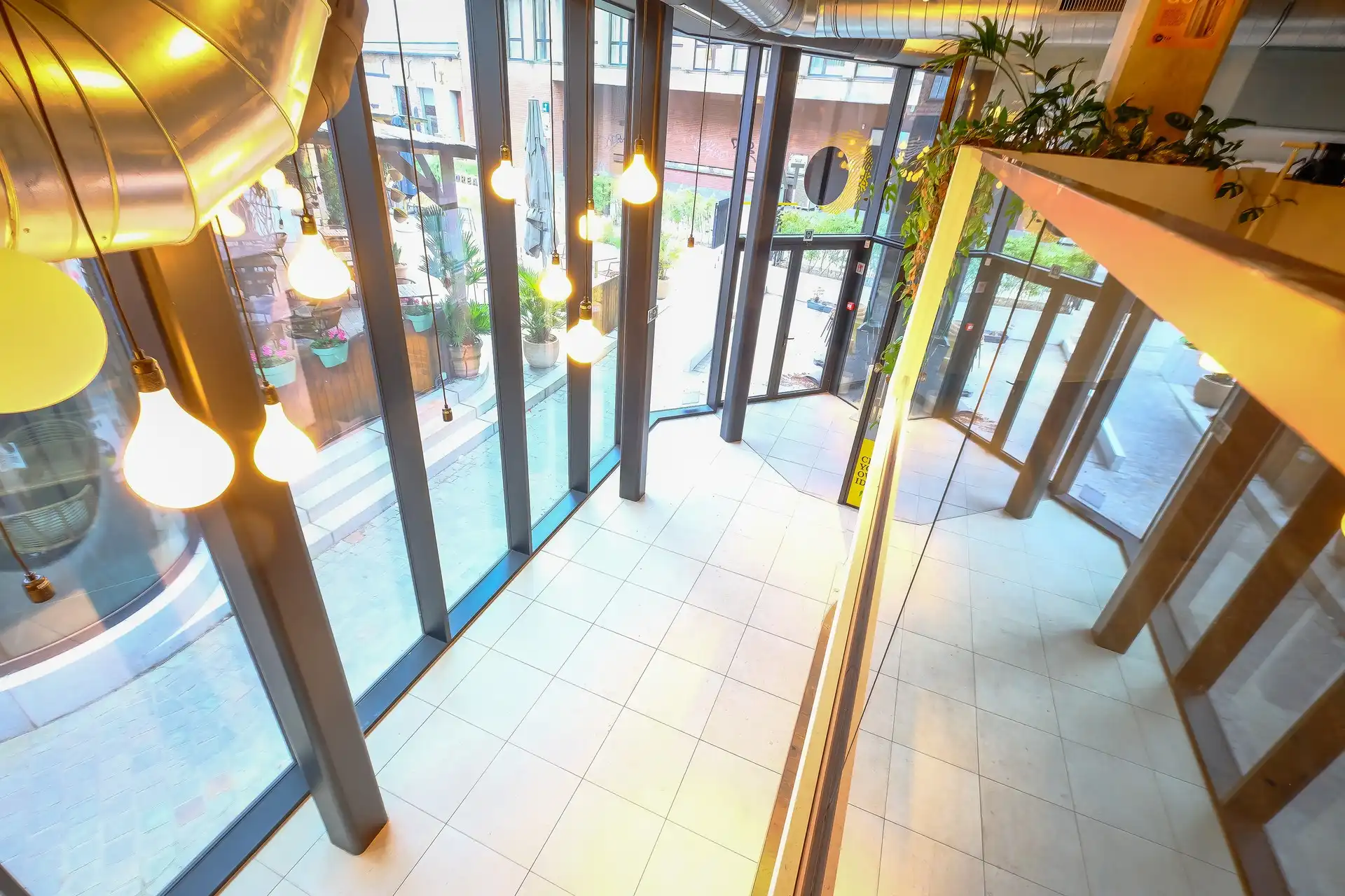 Handelspand van 245 m² op toplocatie in hartje Hasselt foto 12