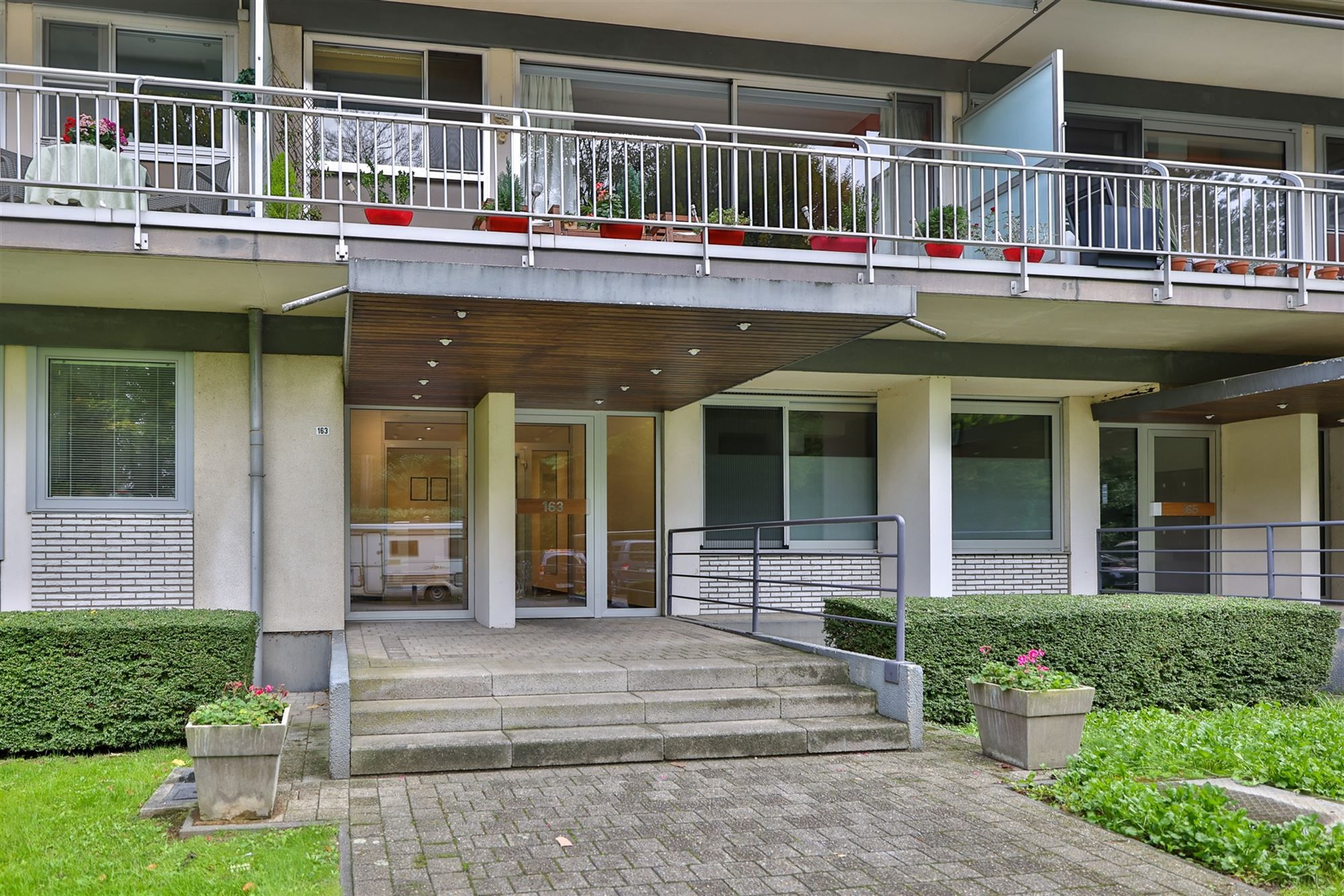 ruim energiezuinig 3-slaapkamerappartement met knap uitzicht foto 20