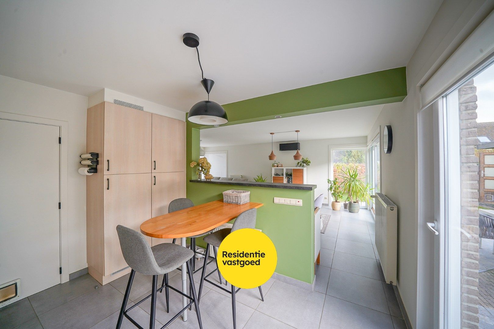 Instapklare halfopen woning met 3 slaapkamers op gunstige locatie te Bredene foto 11