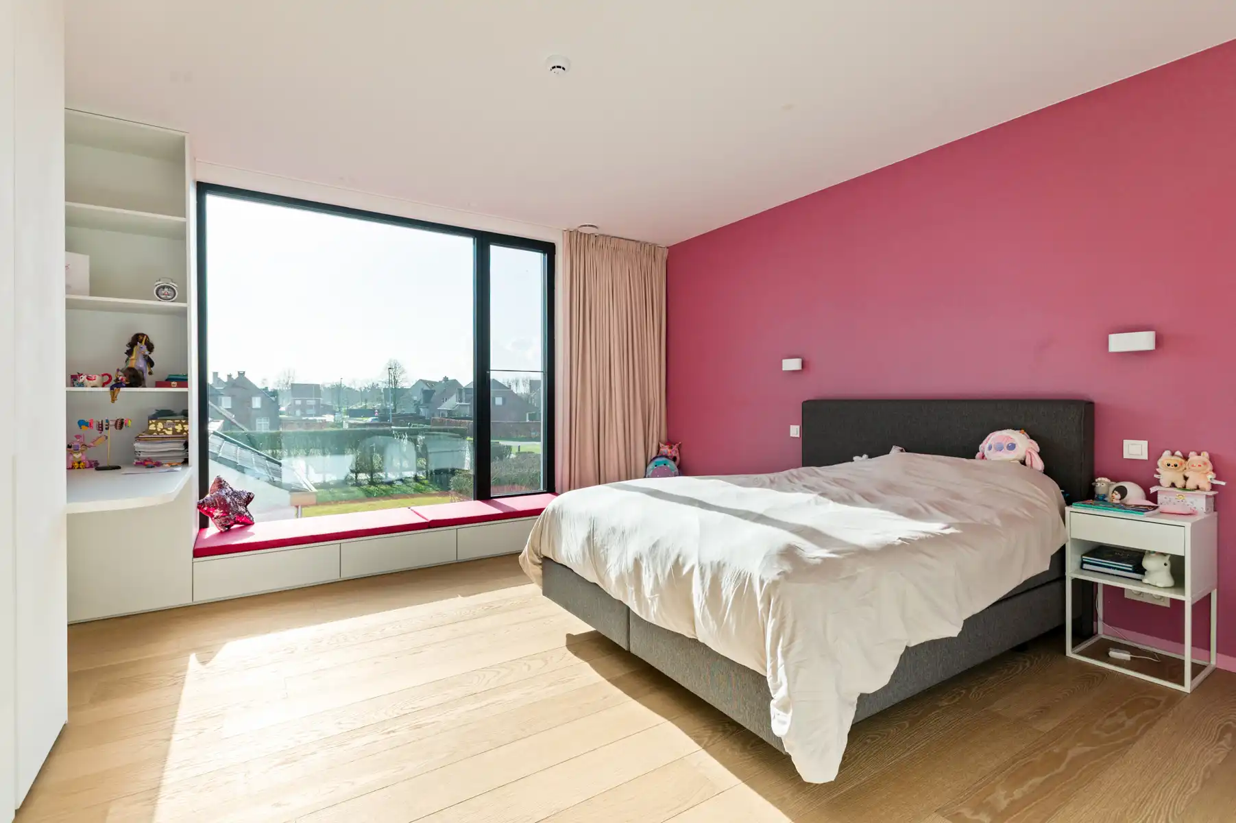 Exclusieve recente woning met hoogwaardige afwerking. foto 13